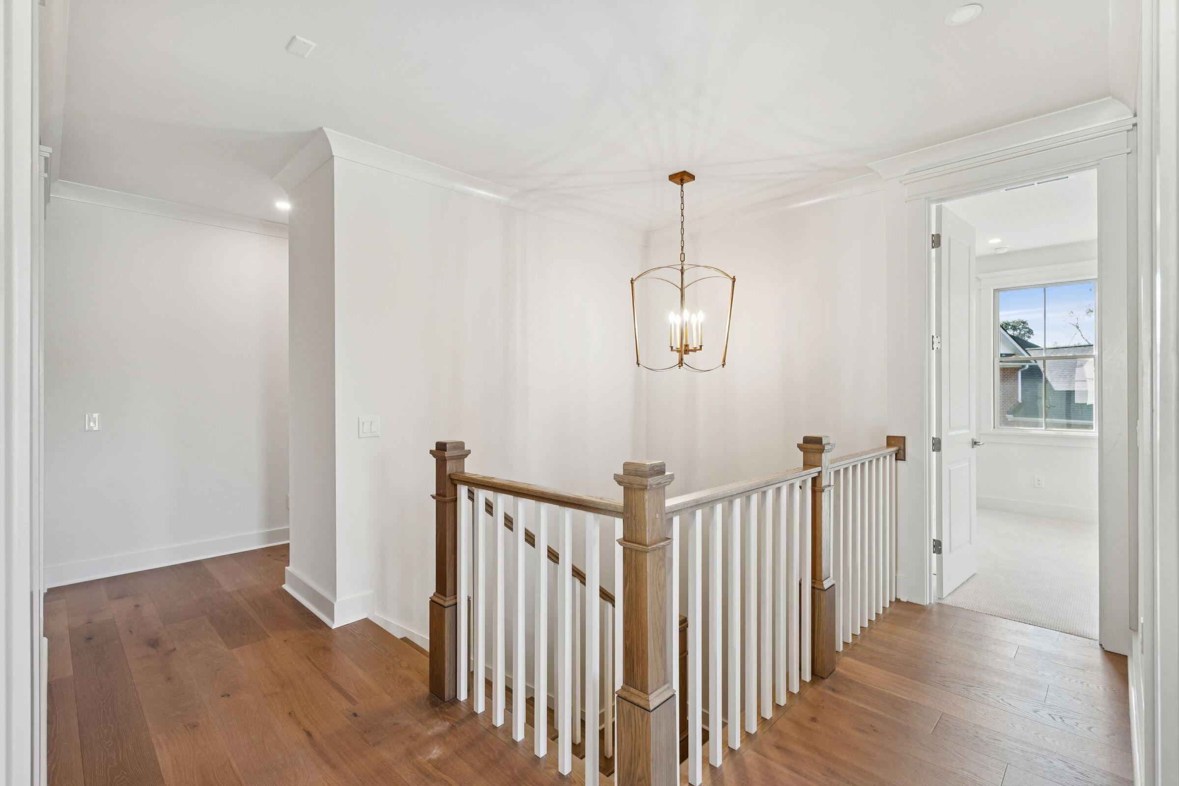 3887 Moss Pointe Court
