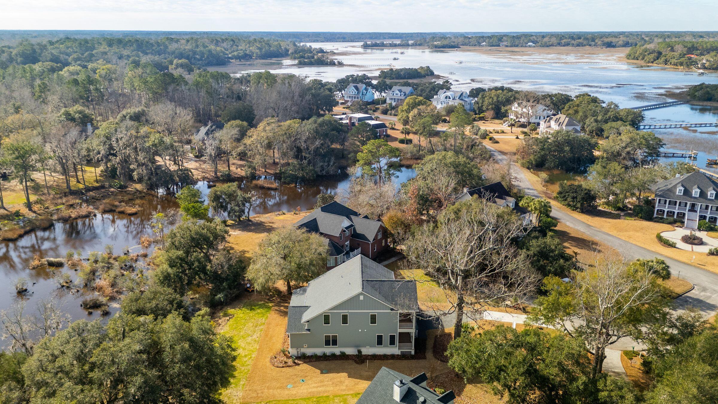 3887 Moss Pointe Court