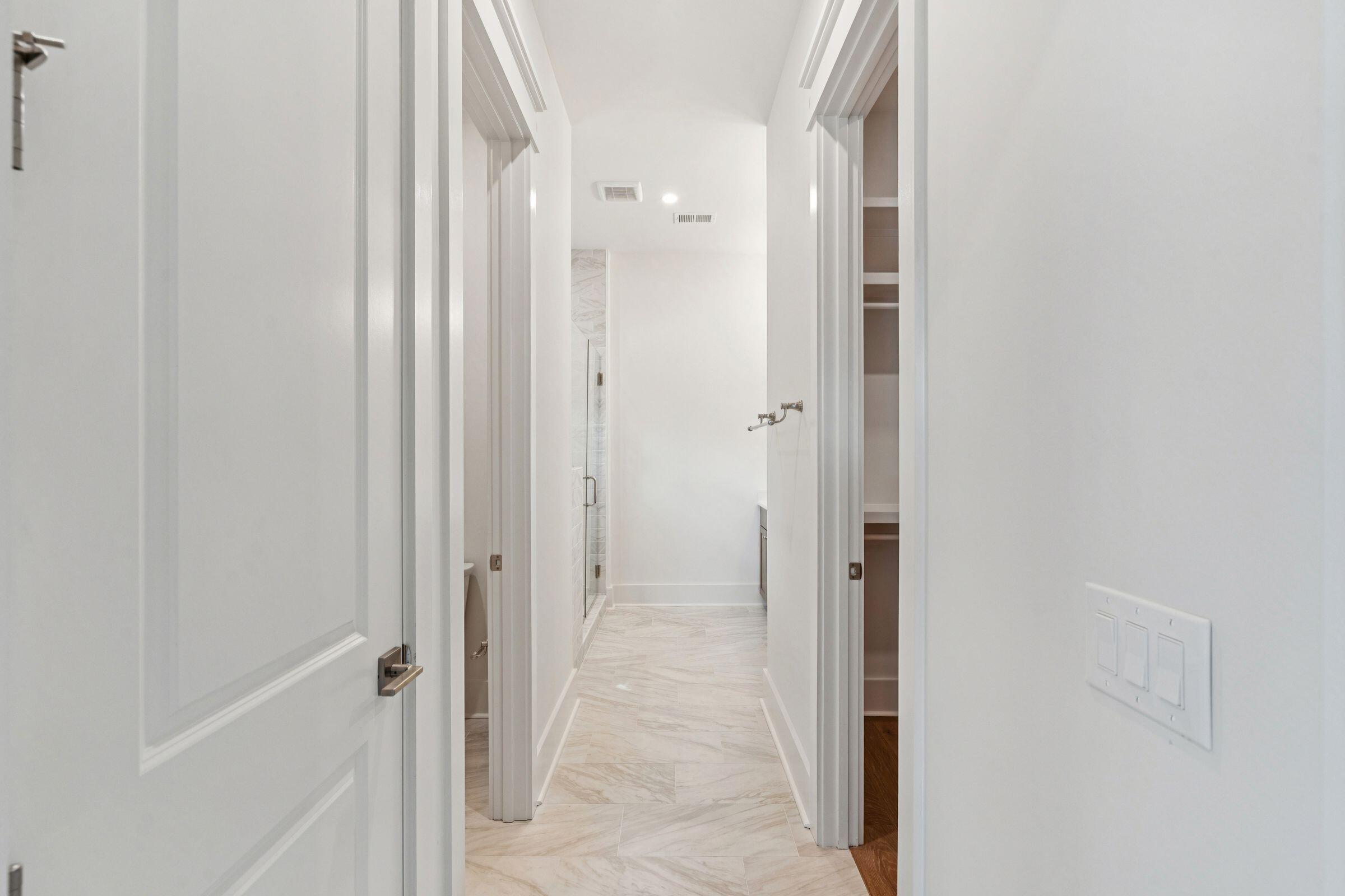 3887 Moss Pointe Court