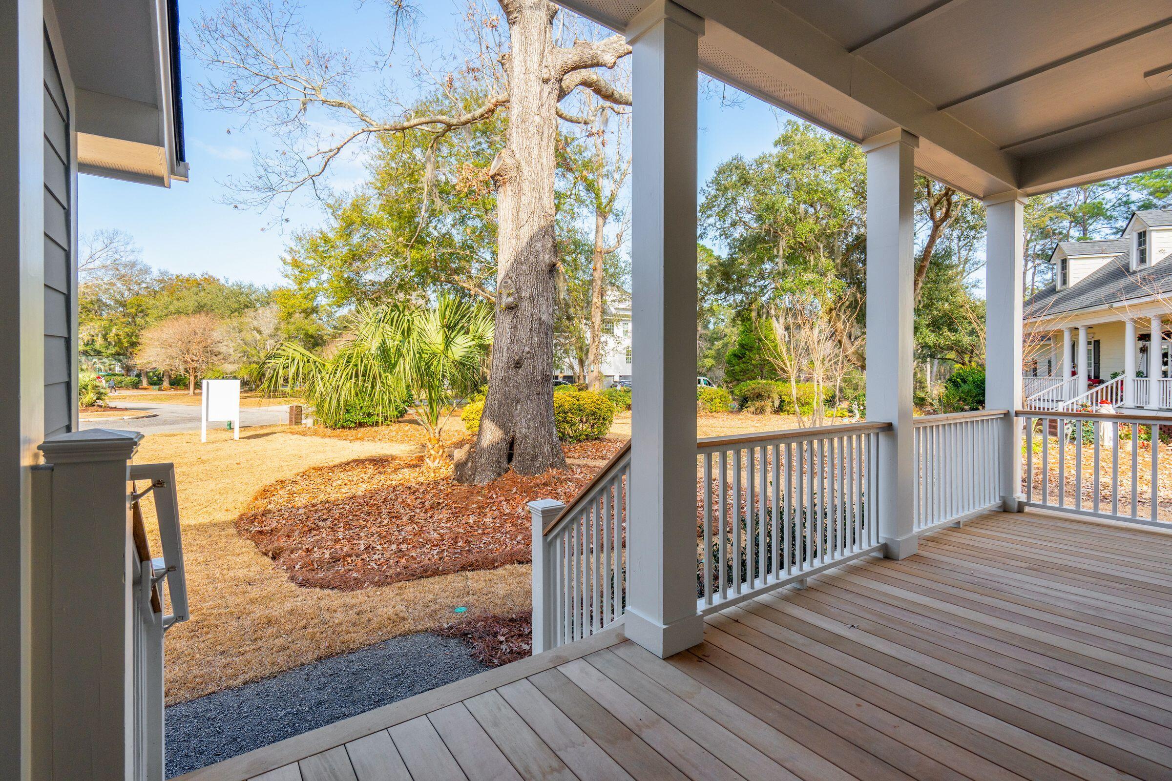 3887 Moss Pointe Court