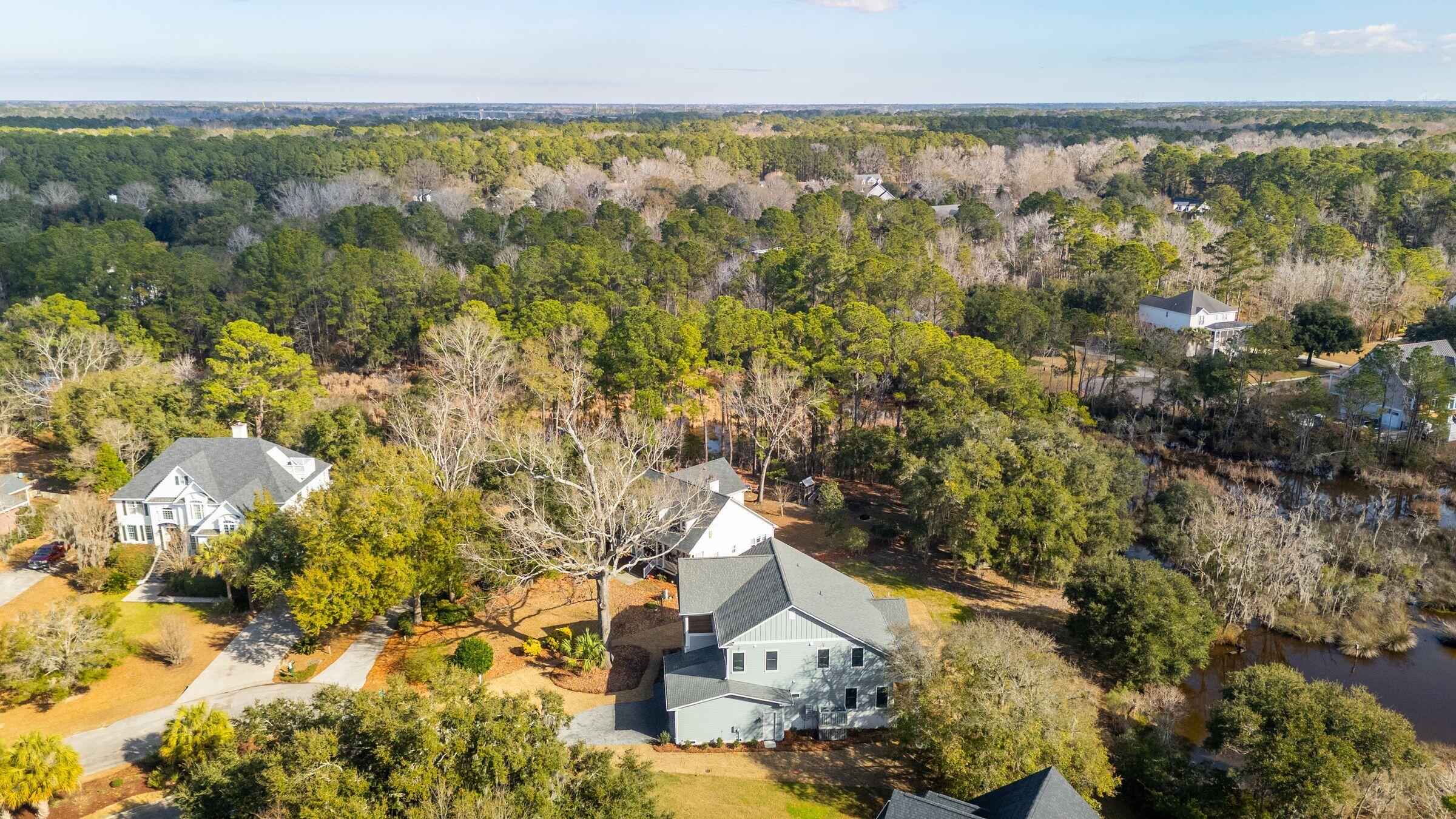 3887 Moss Pointe Court