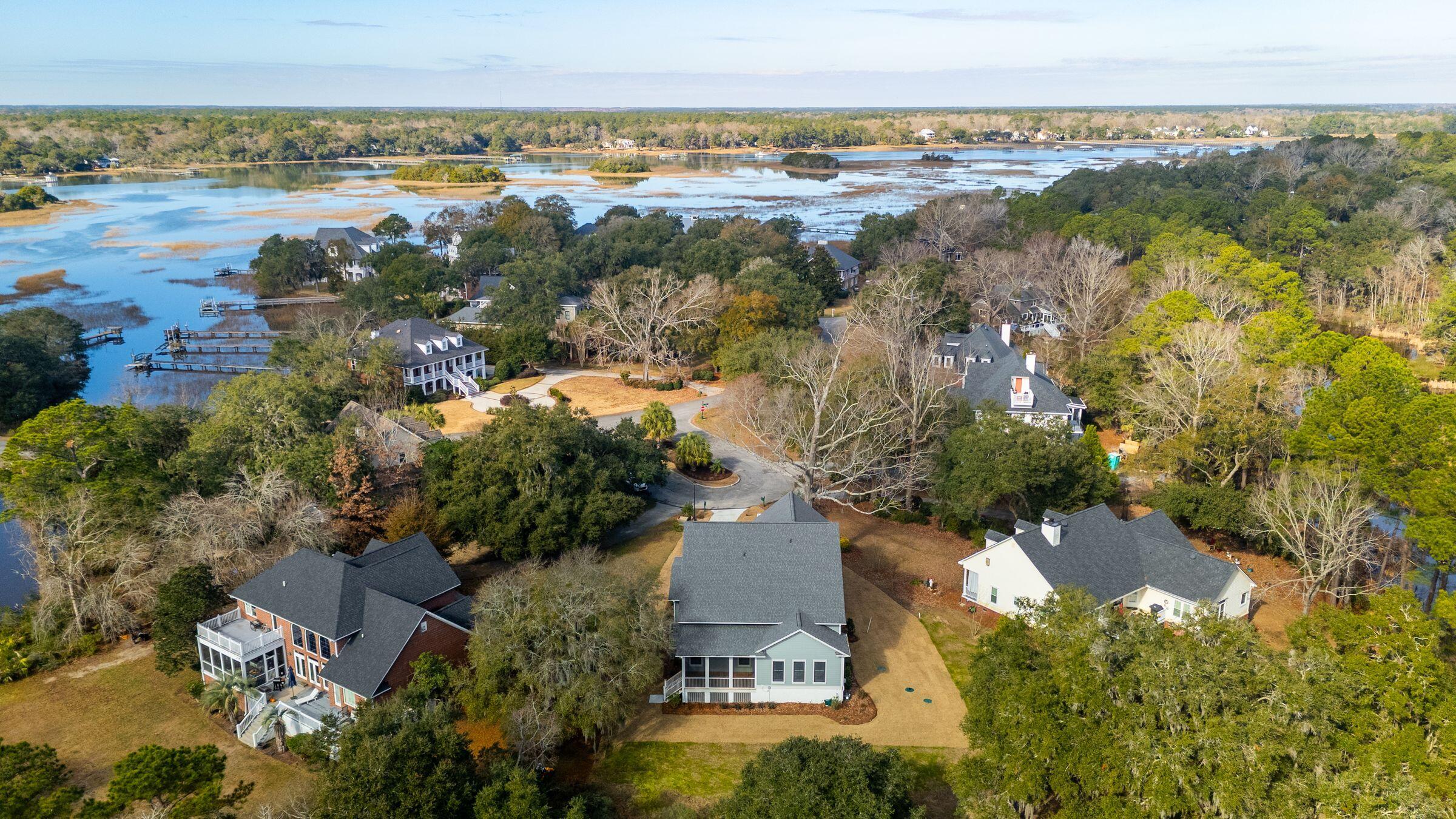 3887 Moss Pointe Court