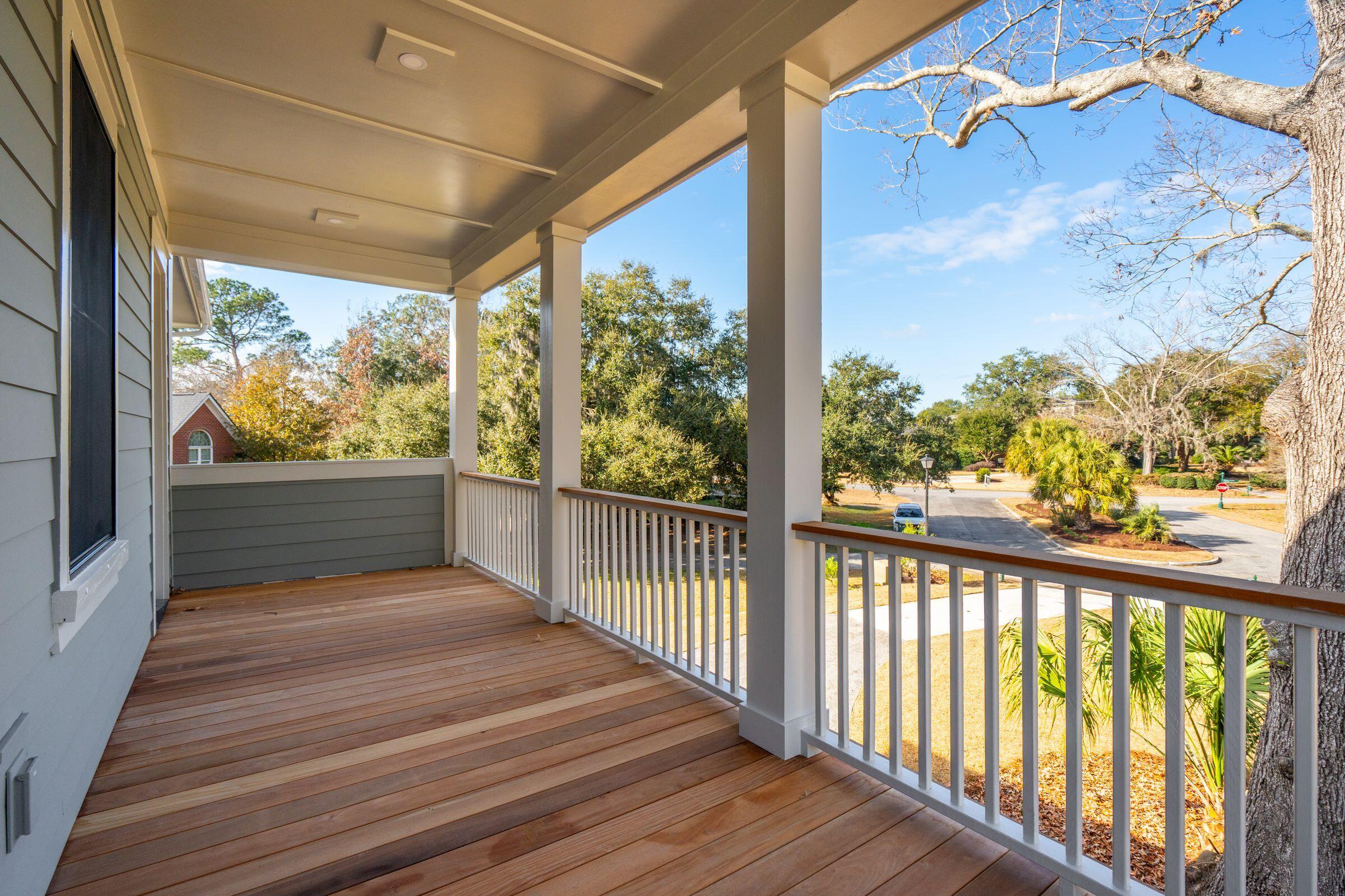3887 Moss Pointe Court