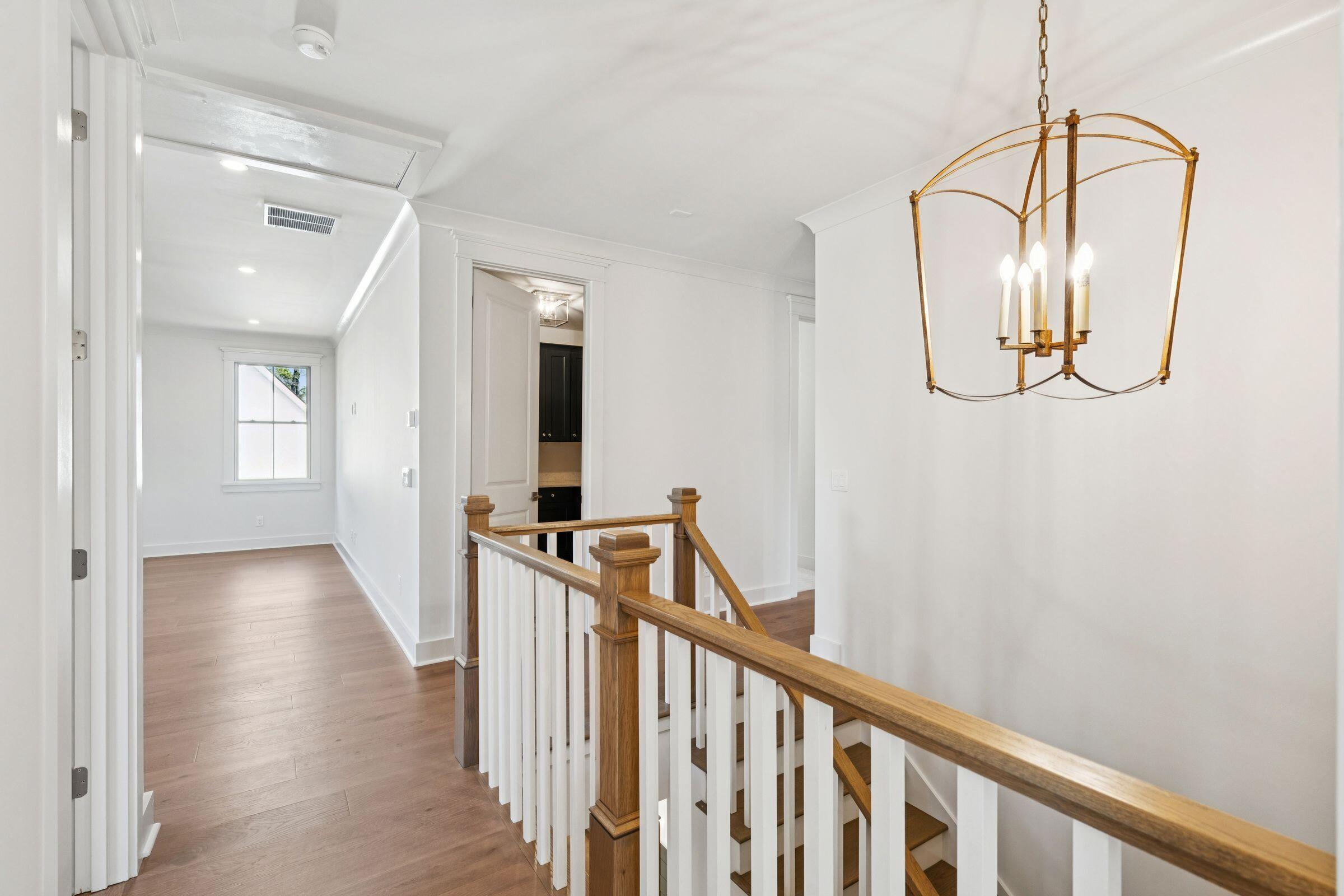 3887 Moss Pointe Court