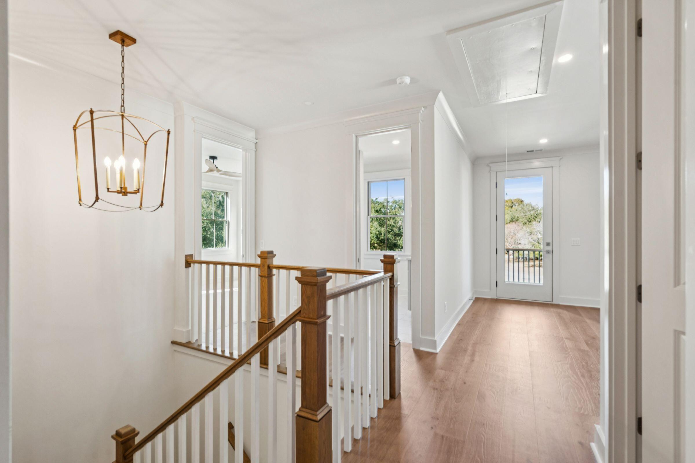 3887 Moss Pointe Court
