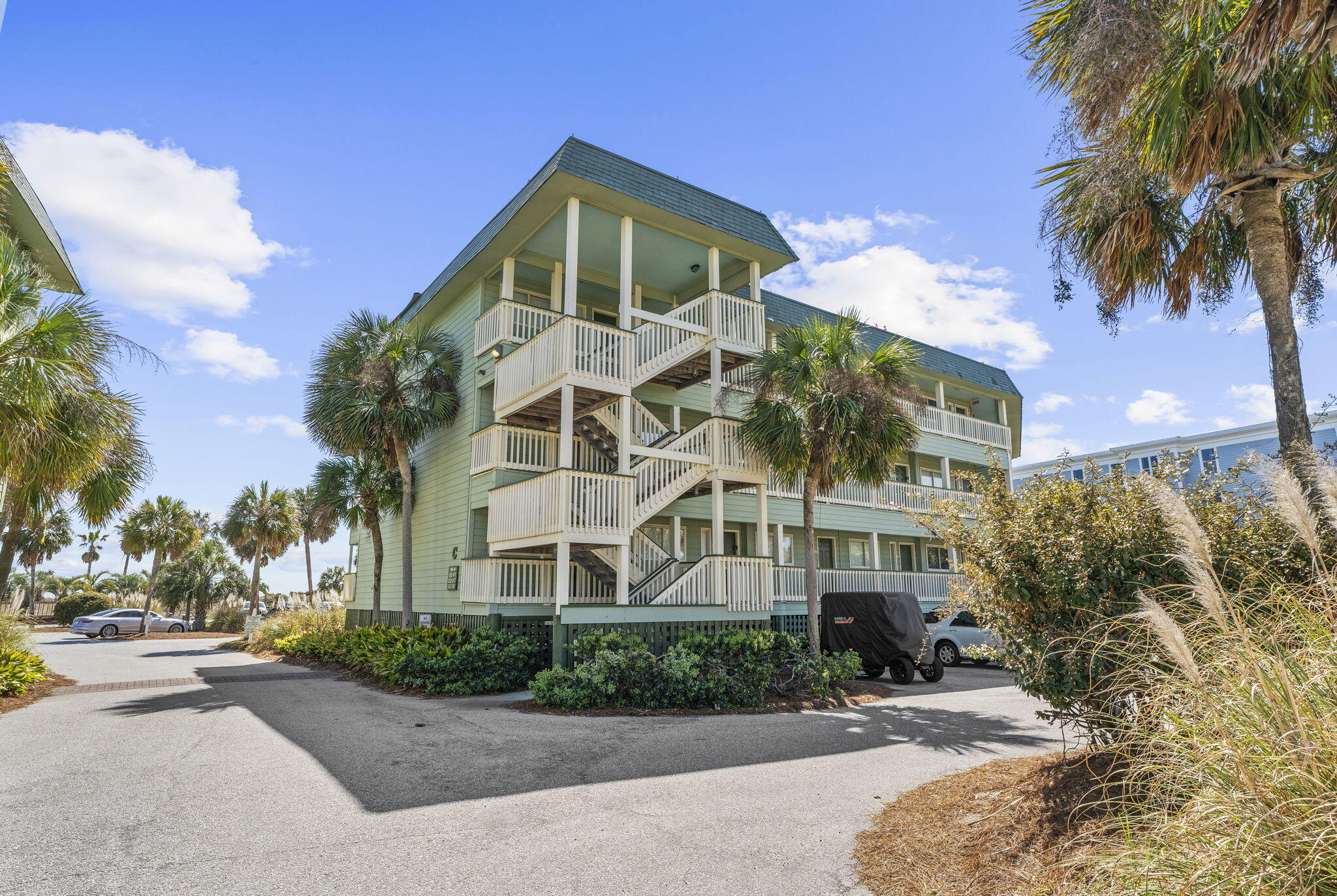 1300 Ocean Boulevard # 140