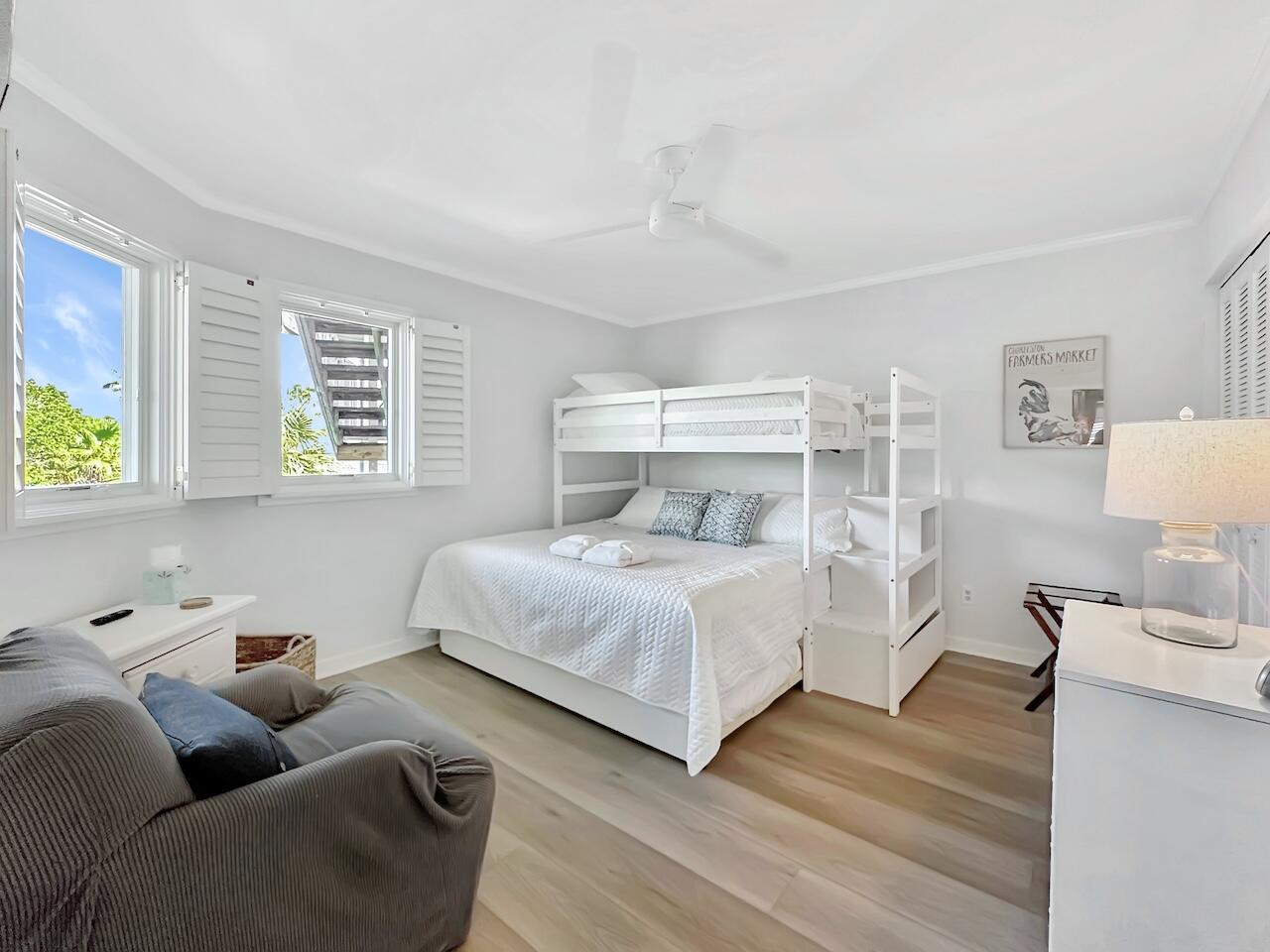 8500 Palmetto Drive # H Unit: 201 H