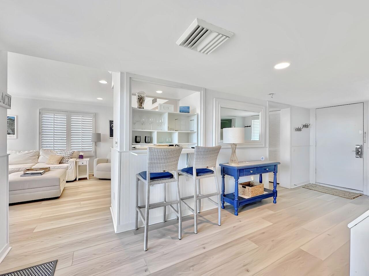 8500 Palmetto Drive # H Unit: 201 H