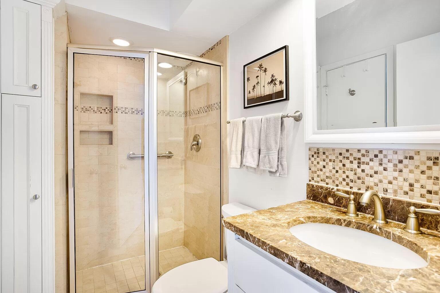 8500 Palmetto Drive # H Unit: 201 H