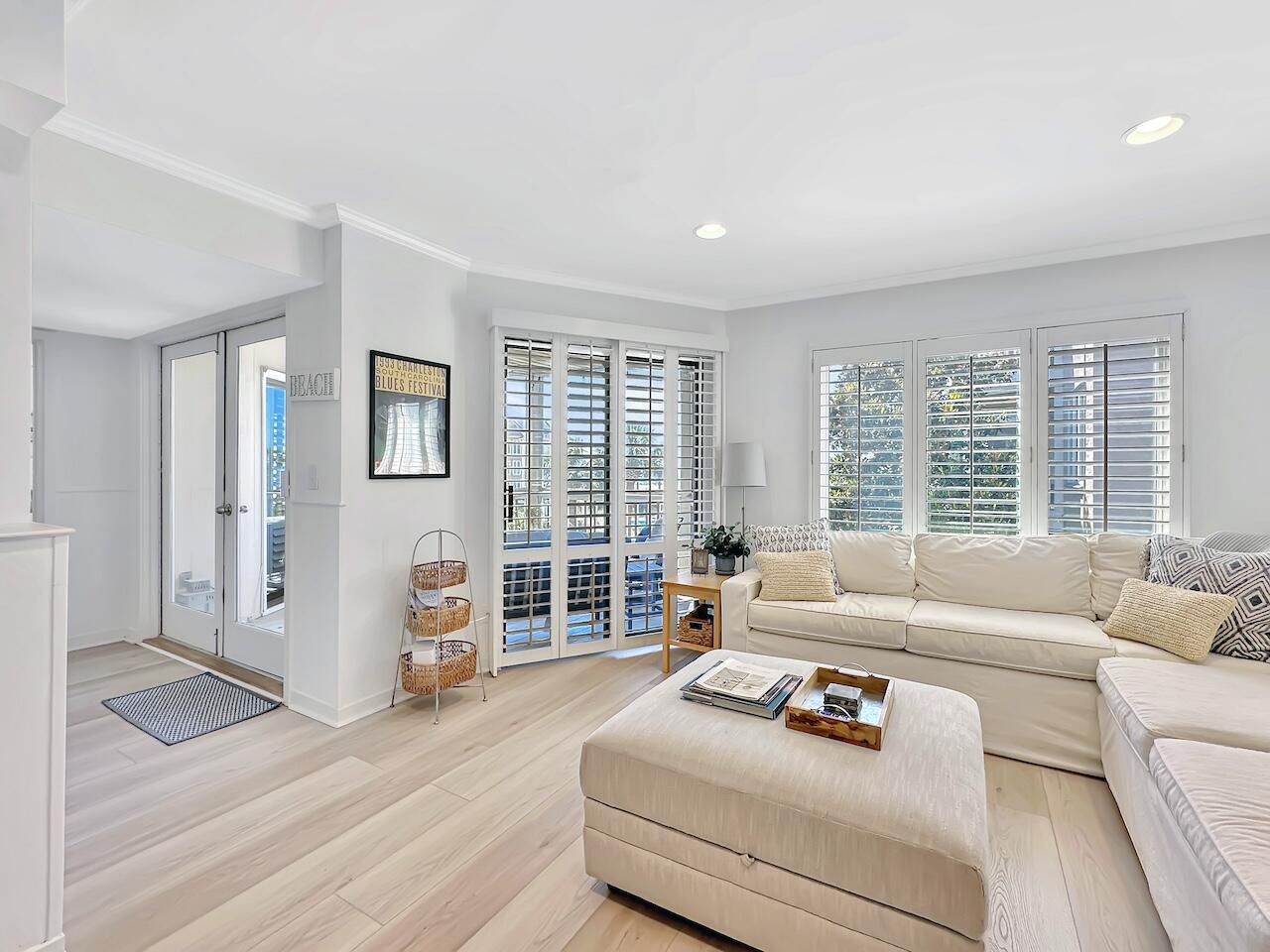 8500 Palmetto Drive # H Unit: 201 H