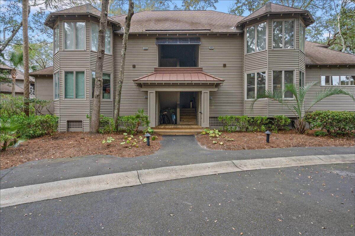 4833 Green Dolphin Way