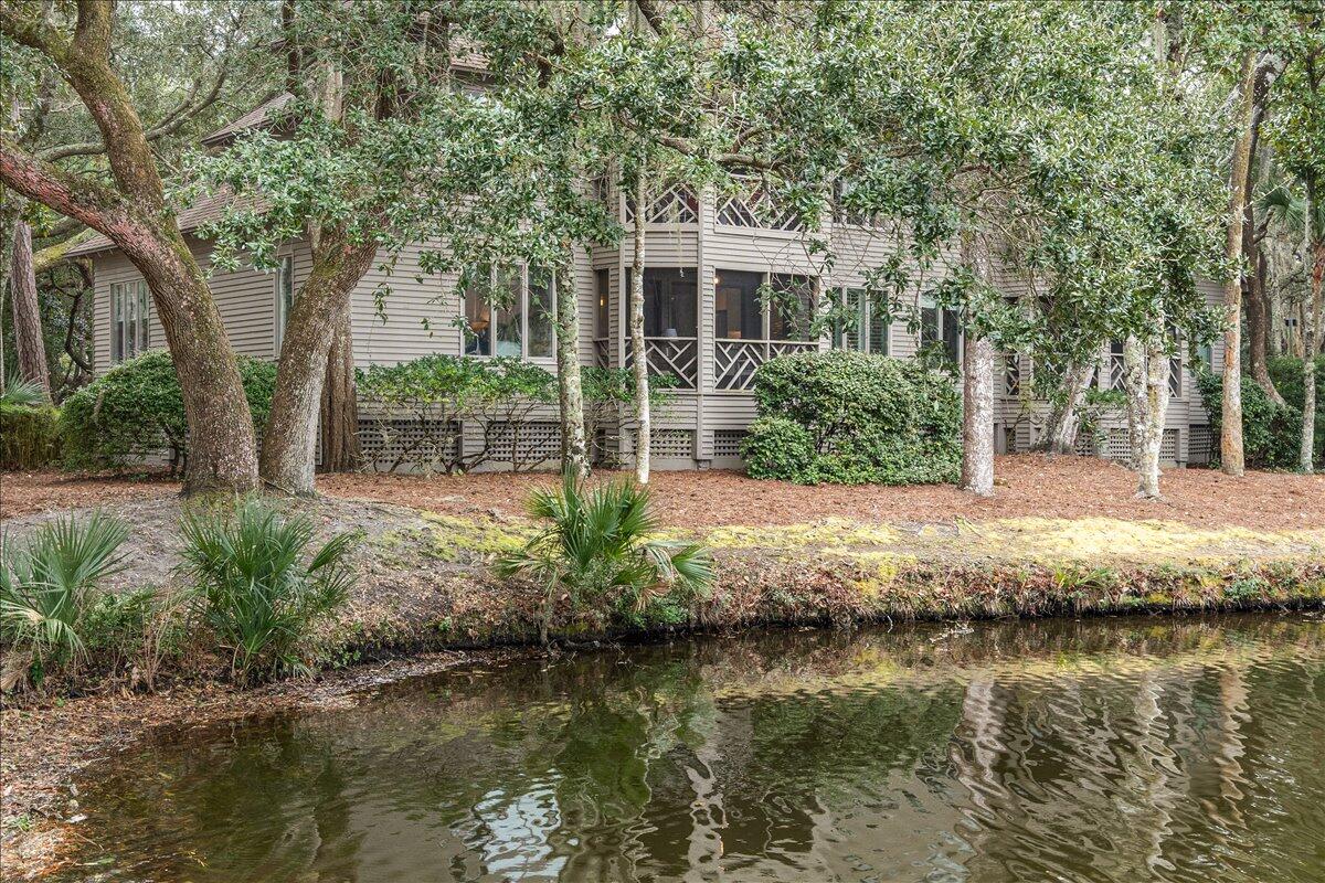 4833 Green Dolphin Way