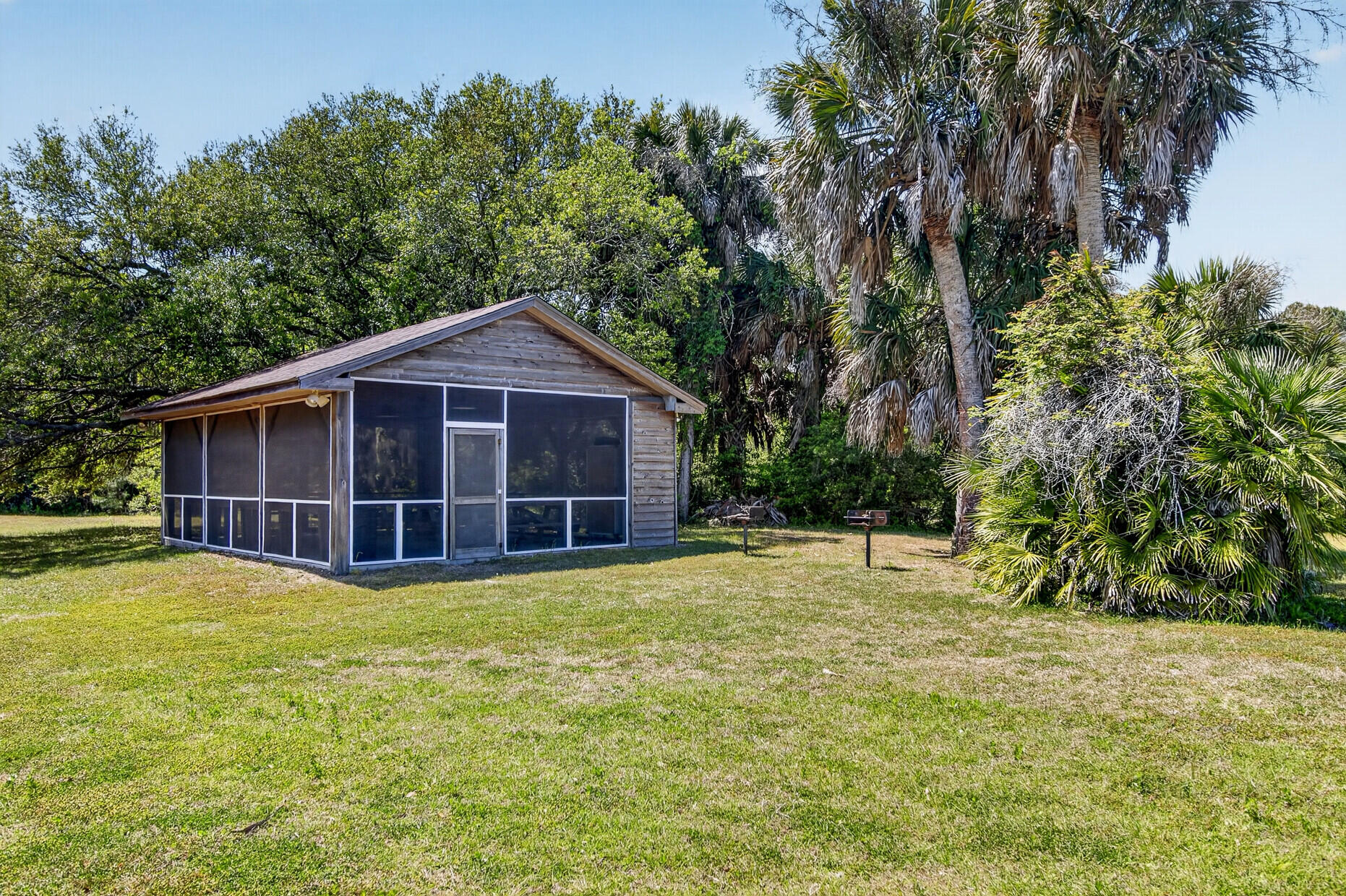 1049 Main Sail Court