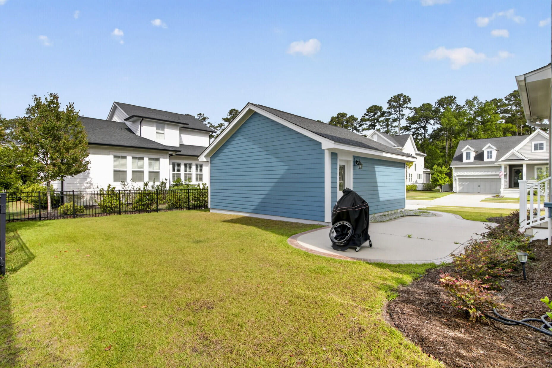 3542 Crosstrees Lane