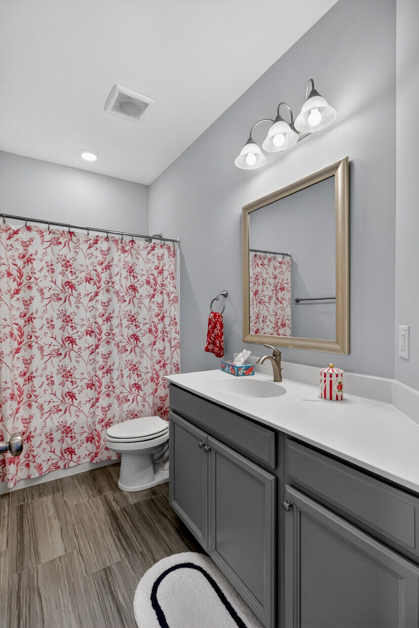 3542 Crosstrees Lane