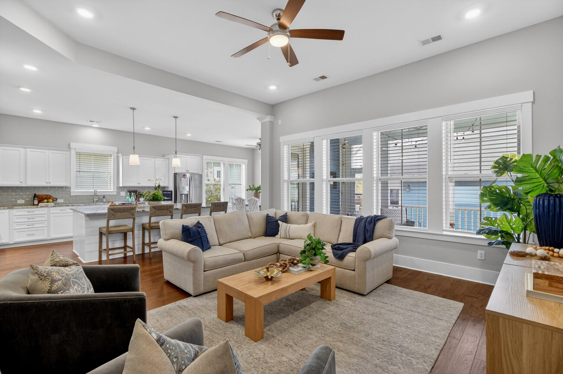 3542 Crosstrees Lane