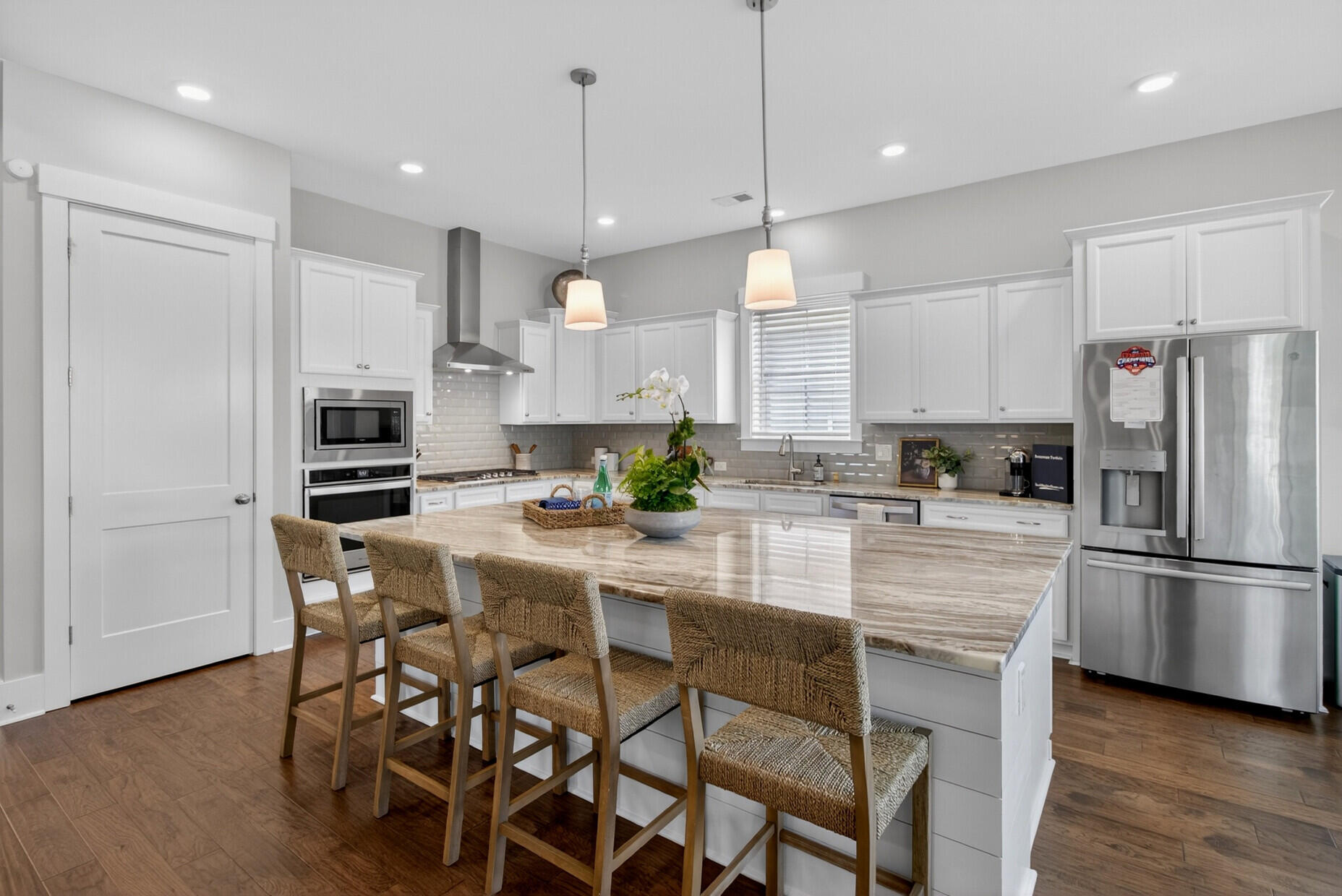 3542 Crosstrees Lane