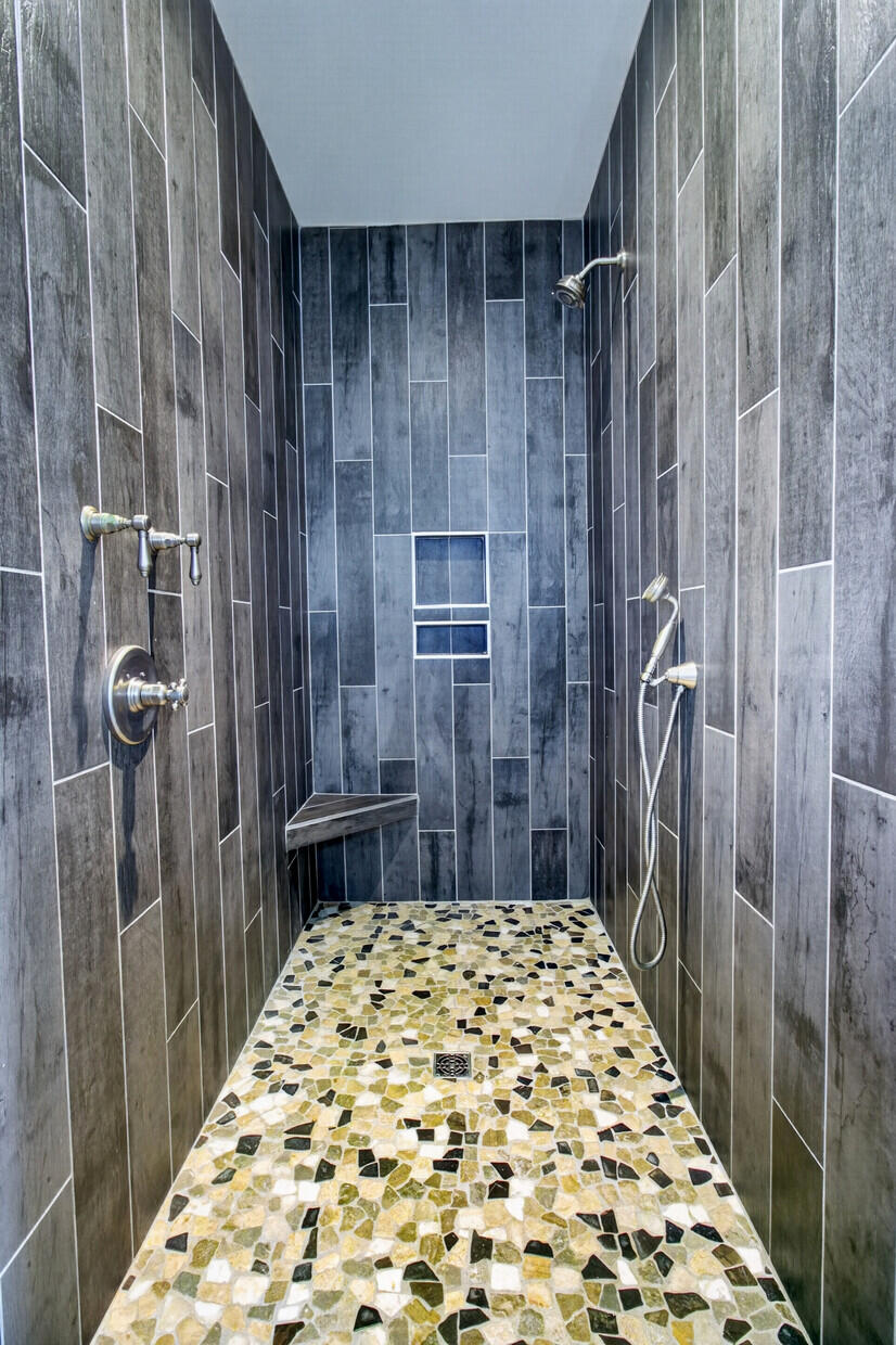 1484 Old Rosebud Trail