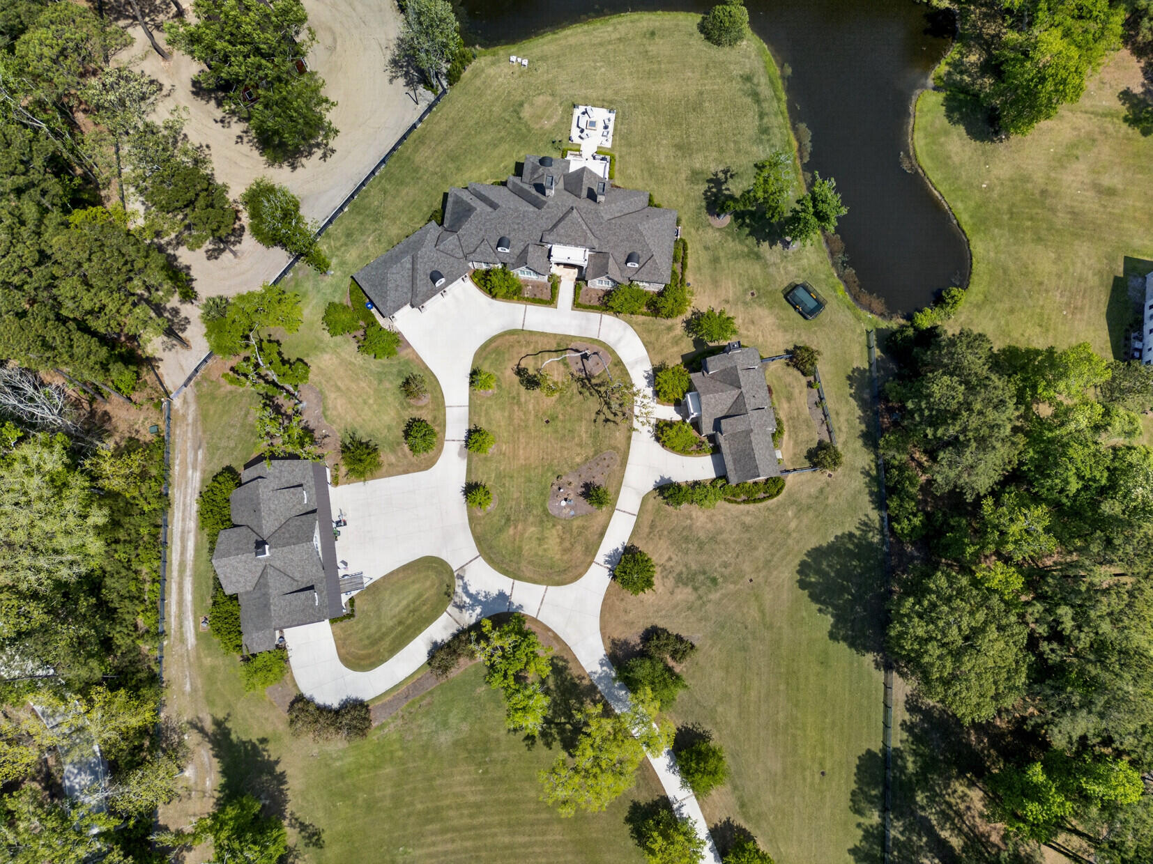 1484 Old Rosebud Trail