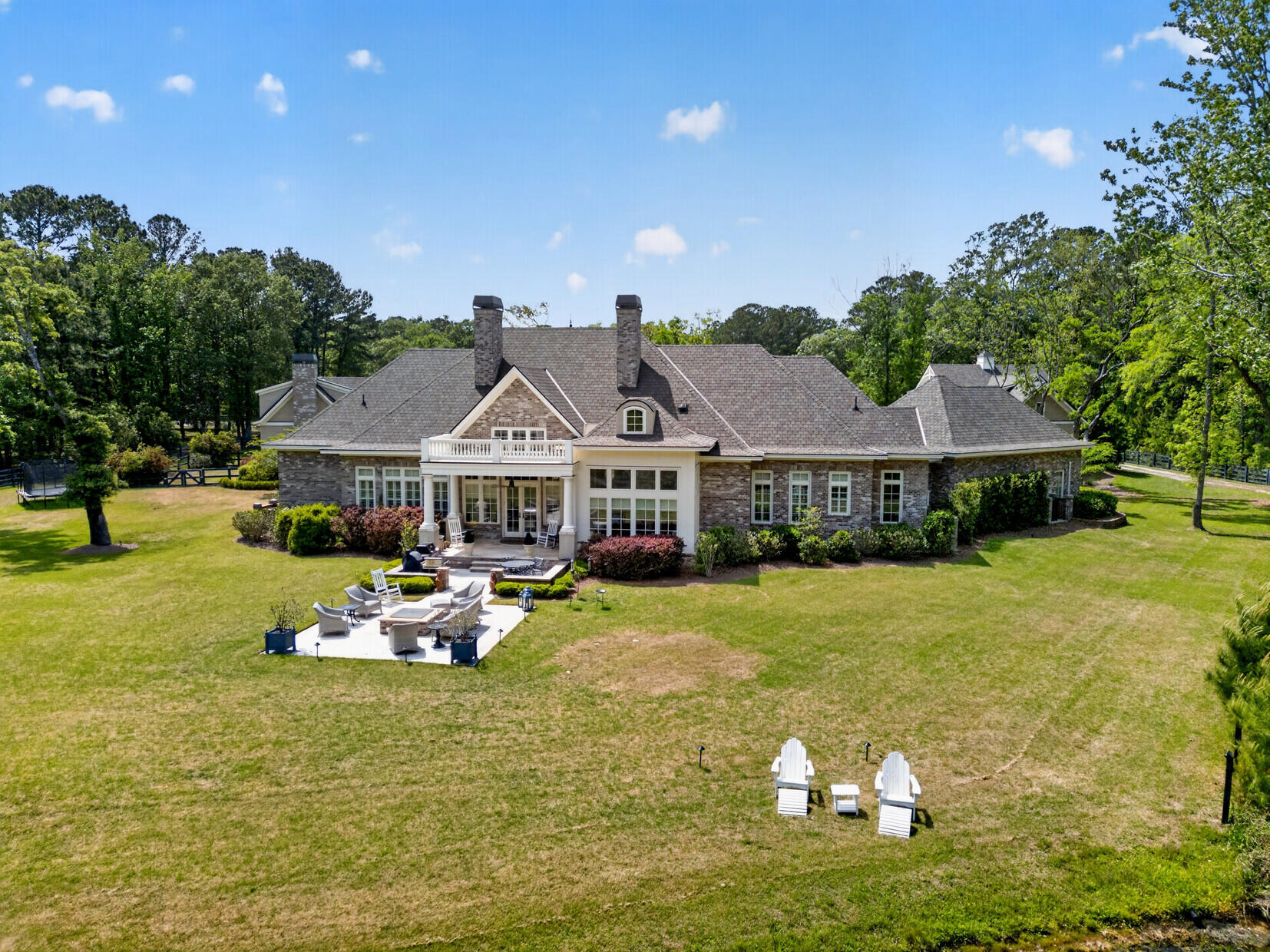 1484 Old Rosebud Trail