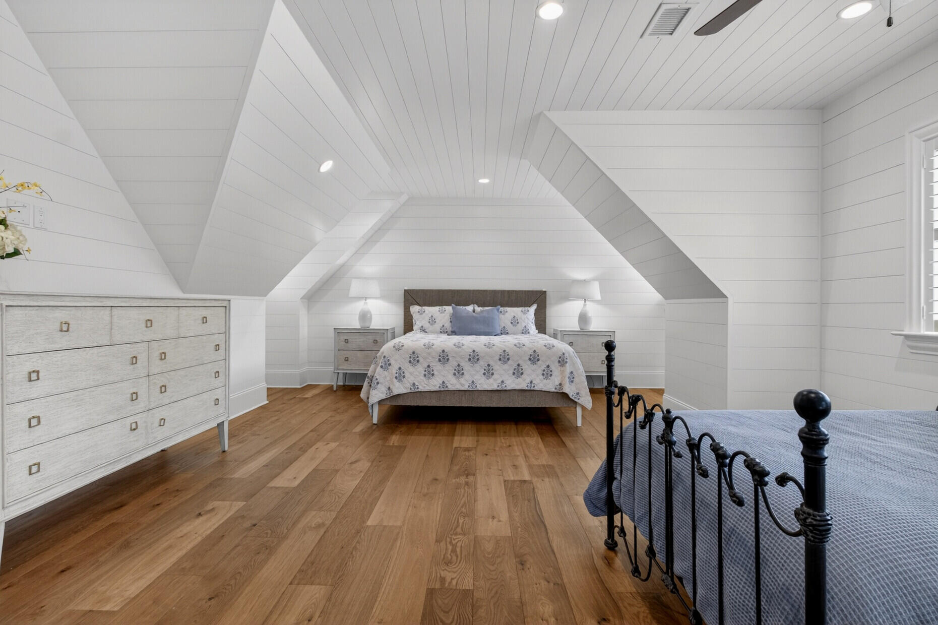 1484 Old Rosebud Trail