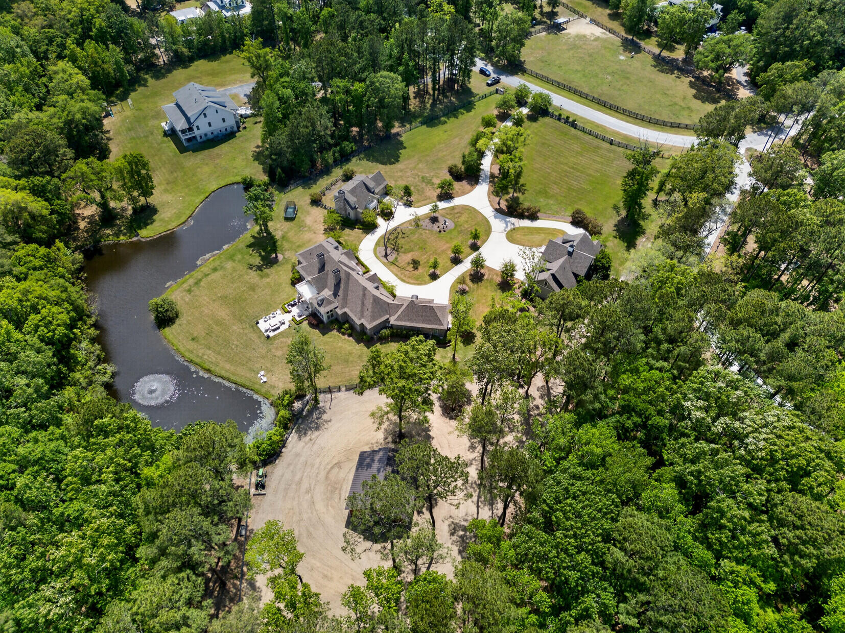 1484 Old Rosebud Trail