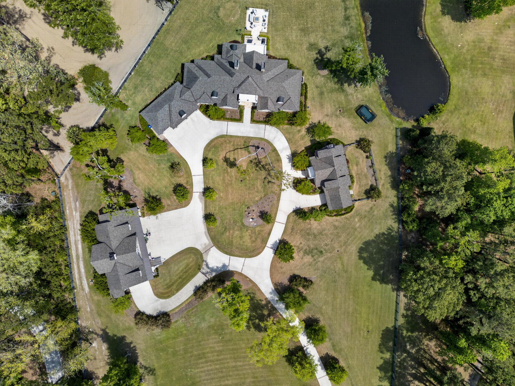 1484 Old Rosebud Trail