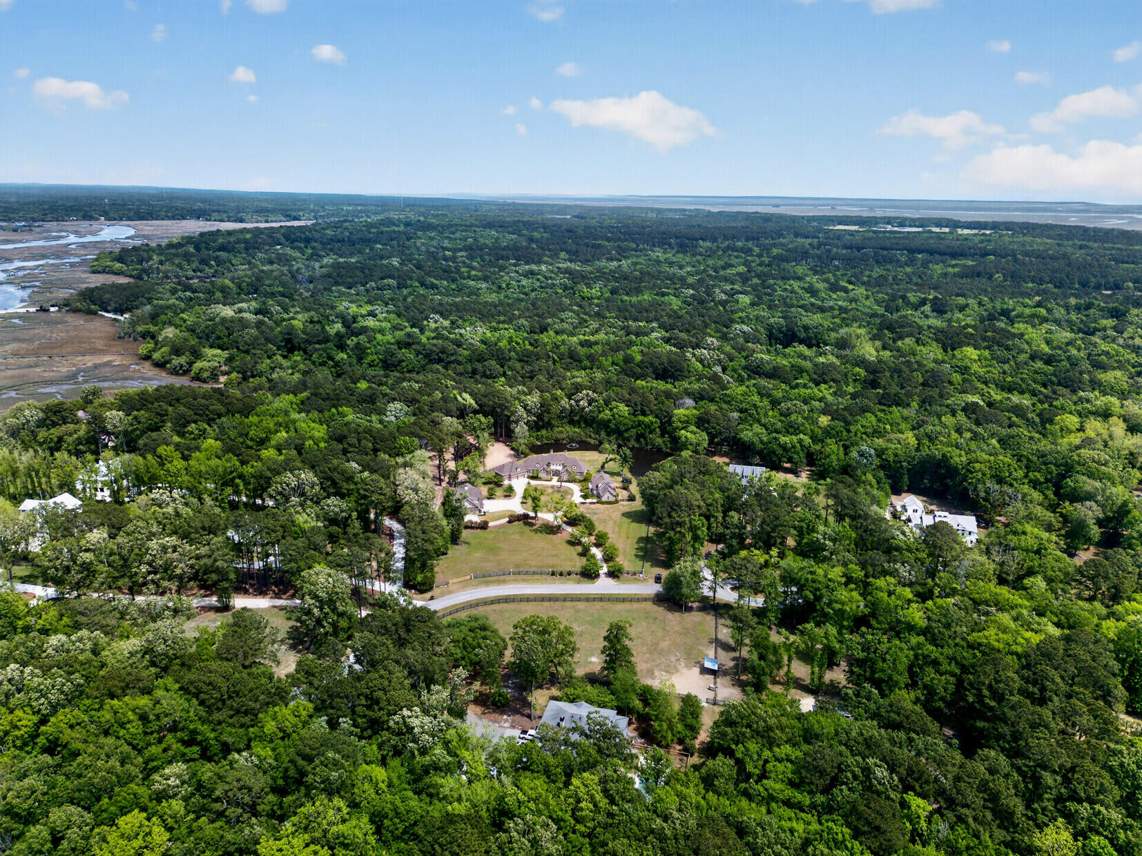 1484 Old Rosebud Trail