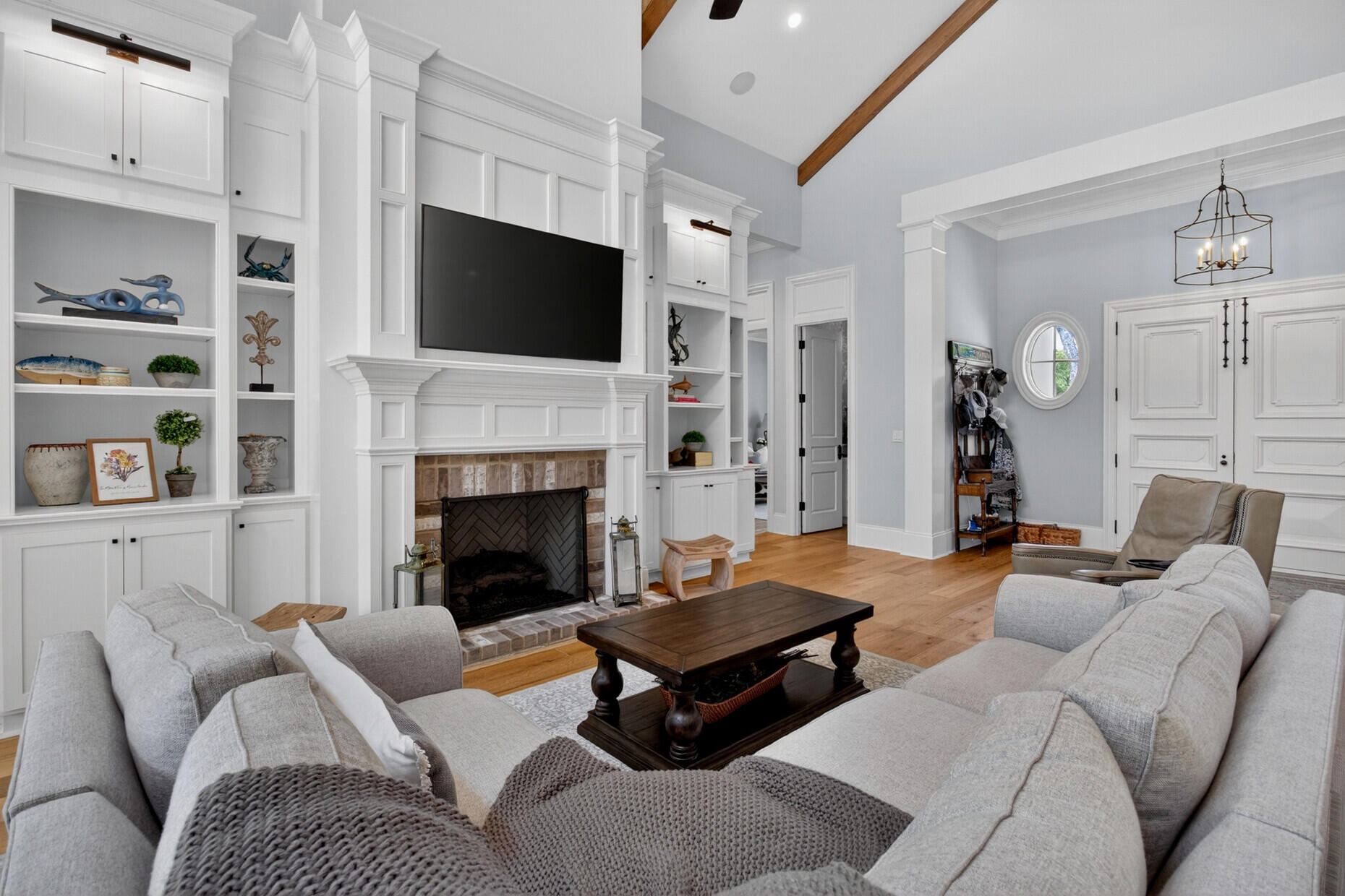 1484 Old Rosebud Trail