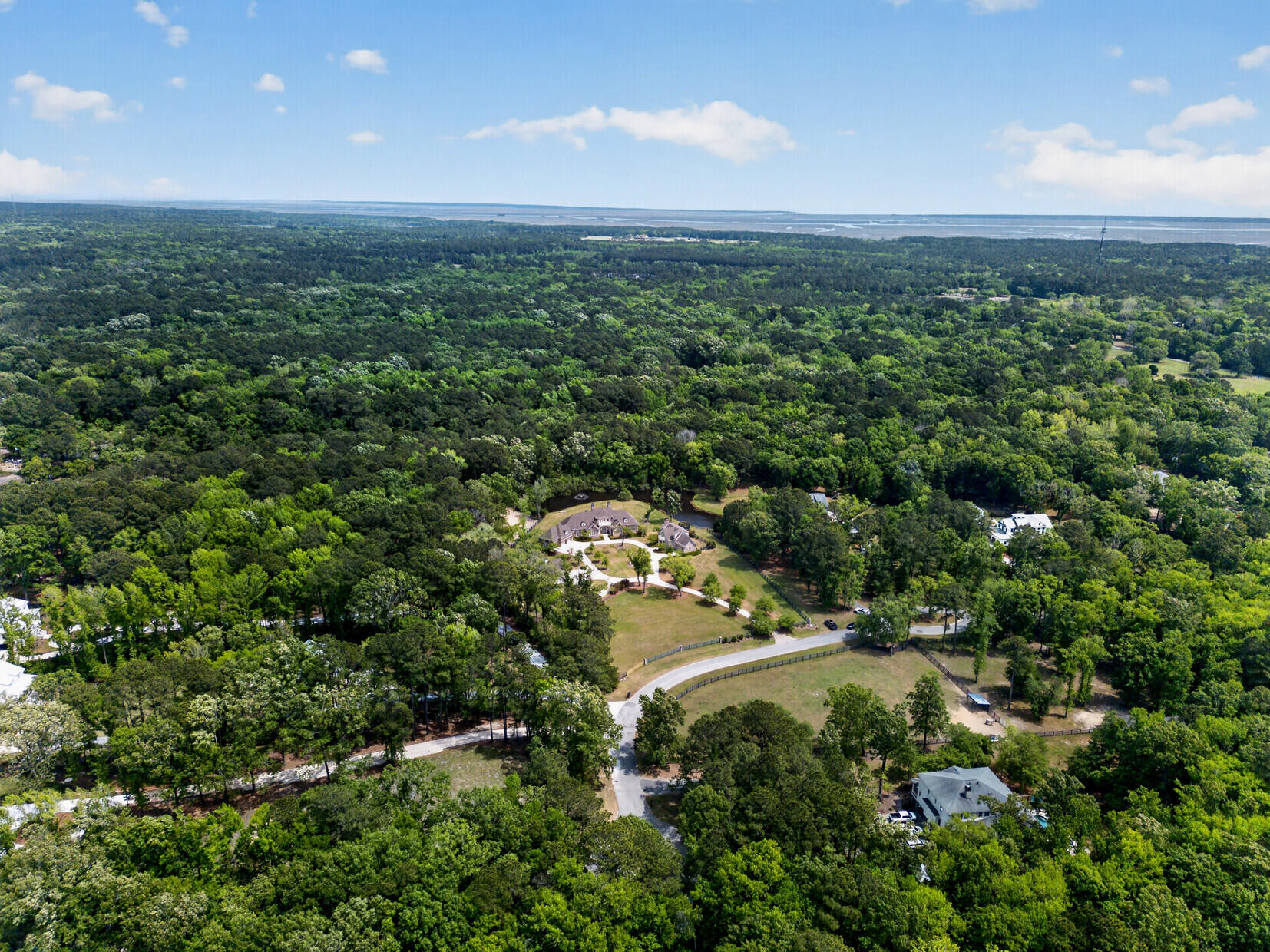 1484 Old Rosebud Trail