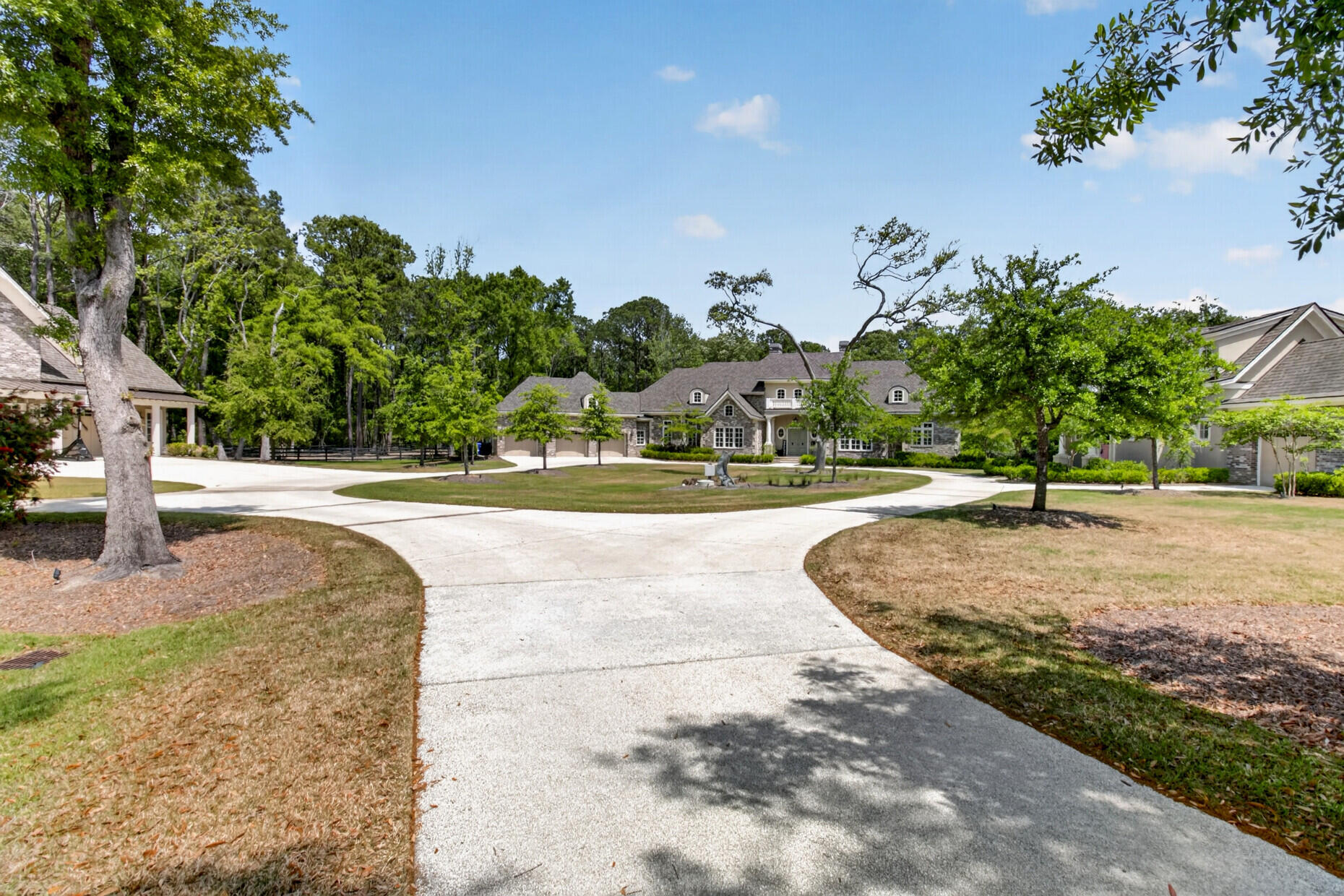 1484 Old Rosebud Trail