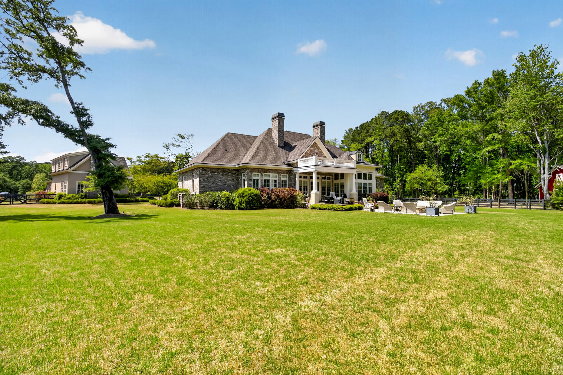 1484 Old Rosebud Trail