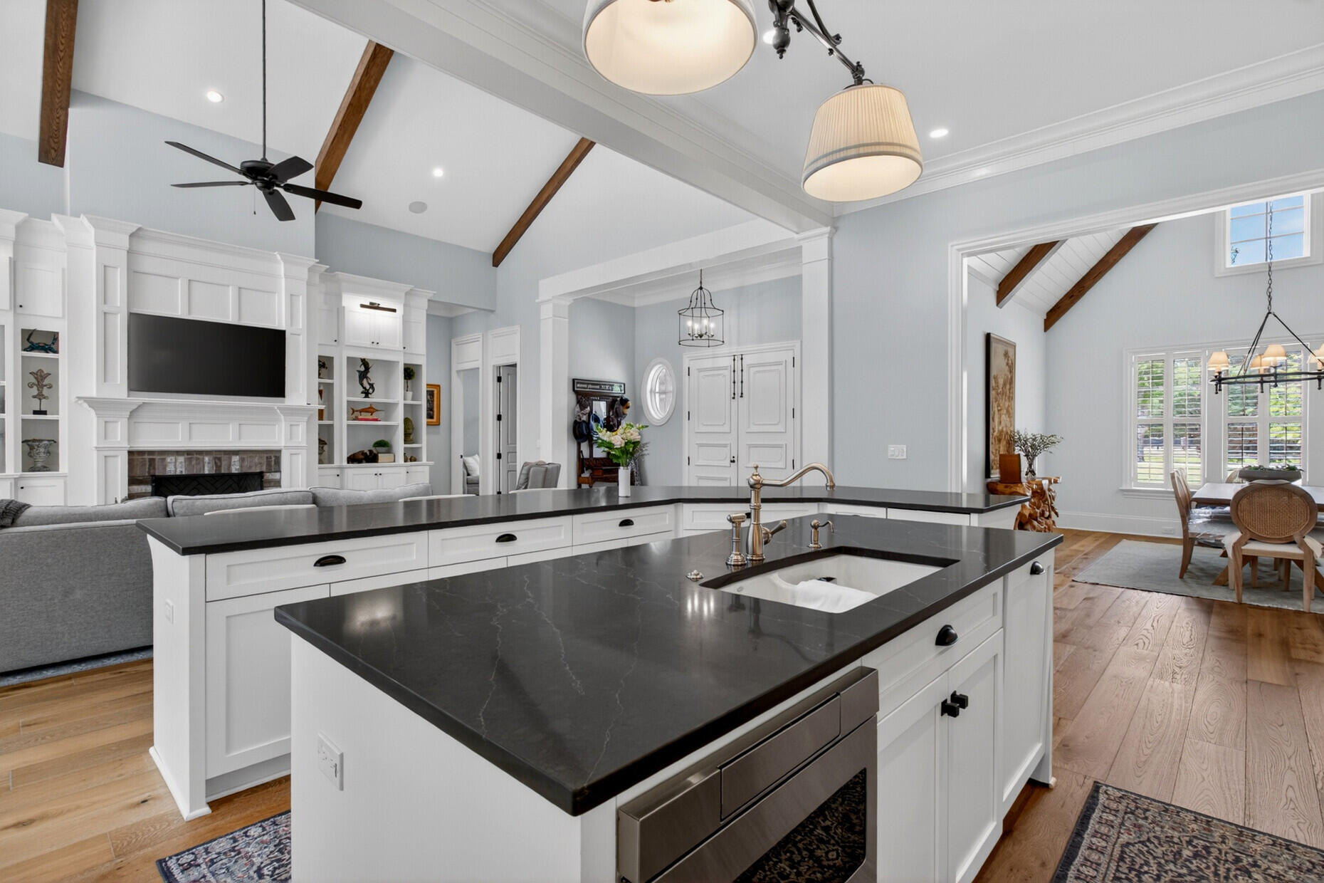 1484 Old Rosebud Trail