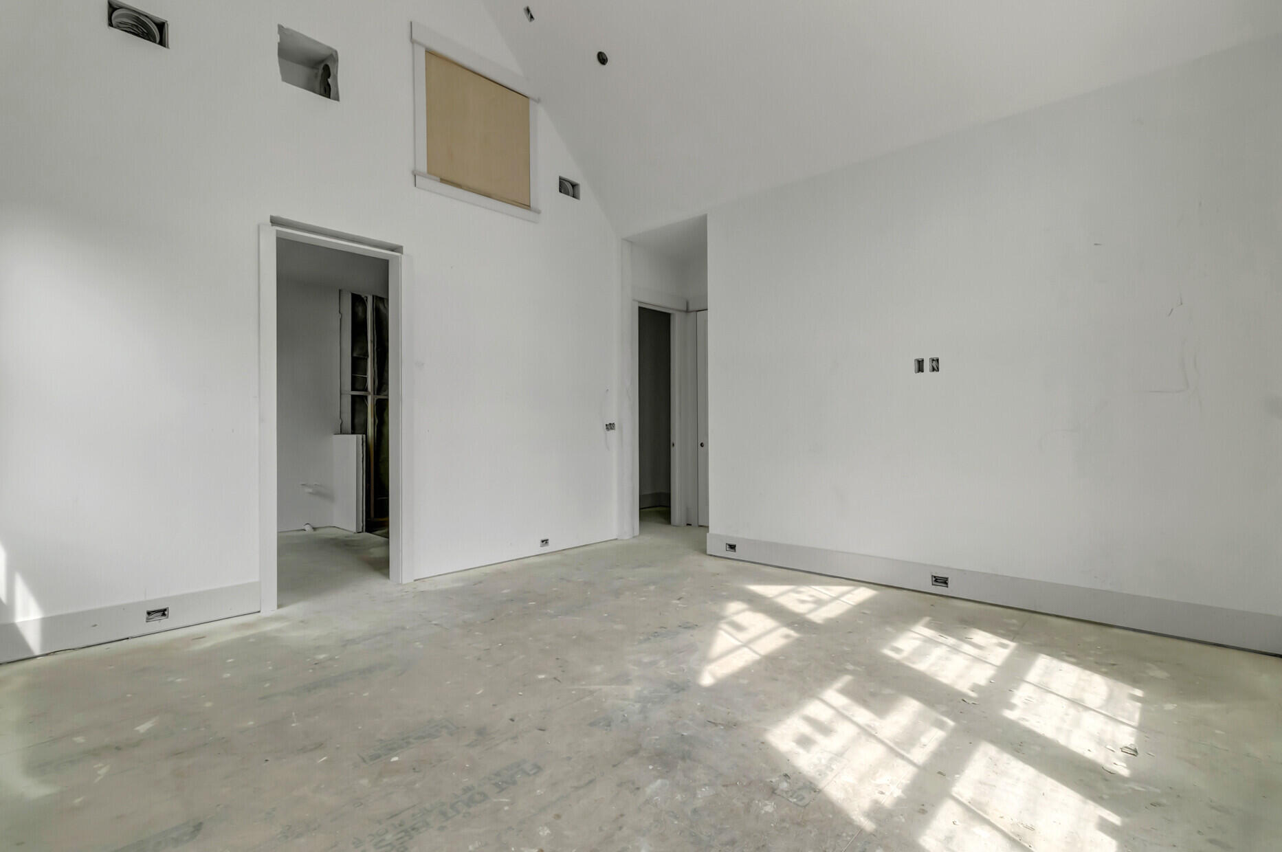 11 25th Avenue
