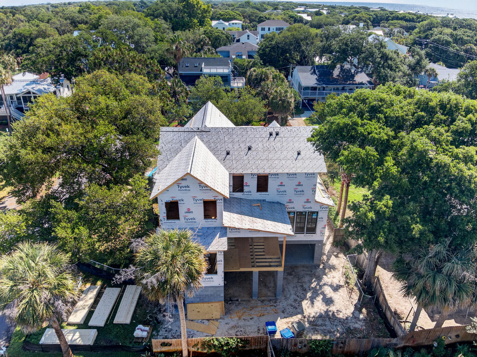 11 25th Avenue