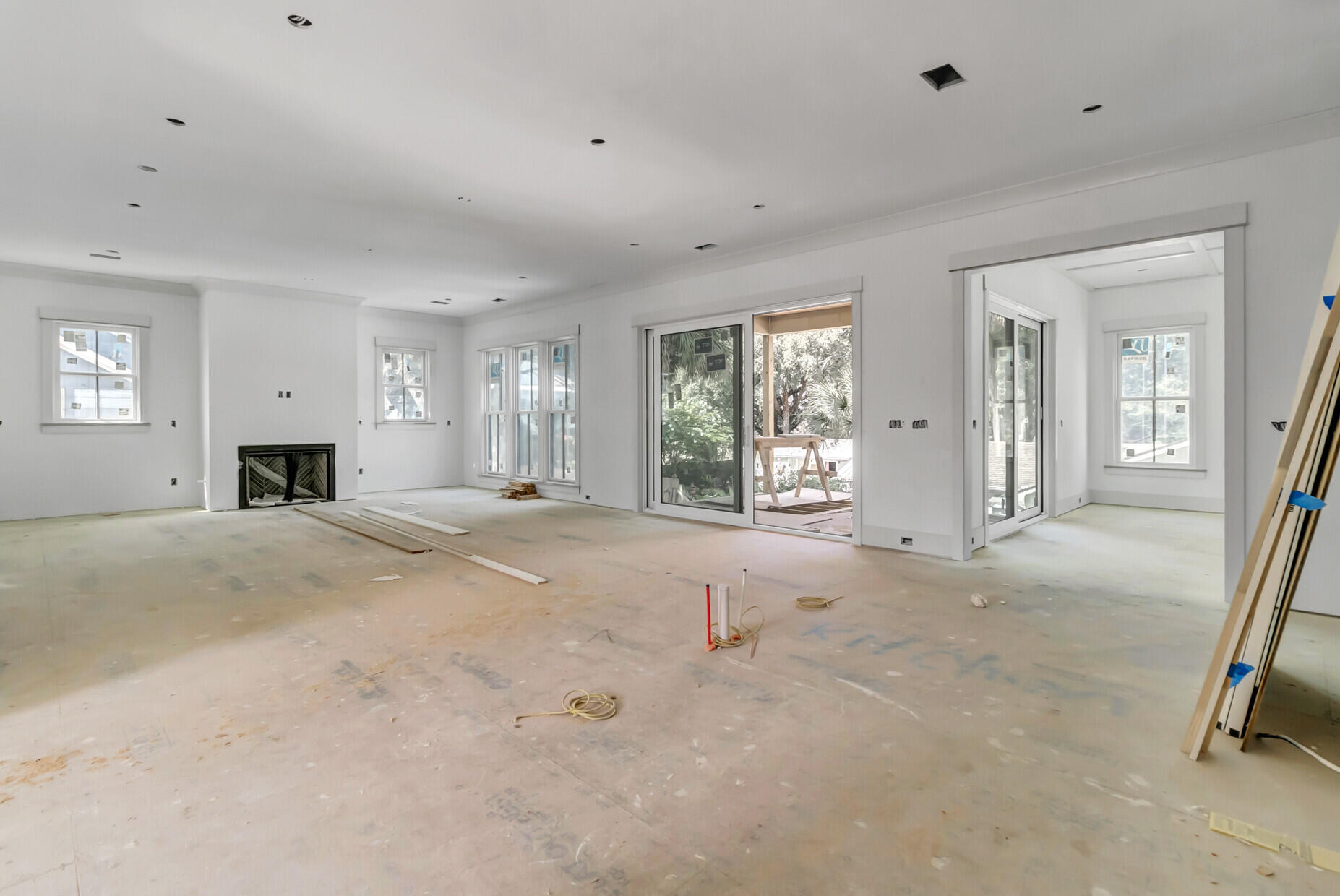 11 25th Avenue