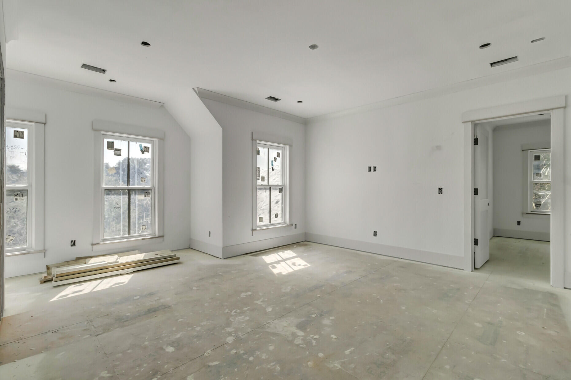 11 25th Avenue