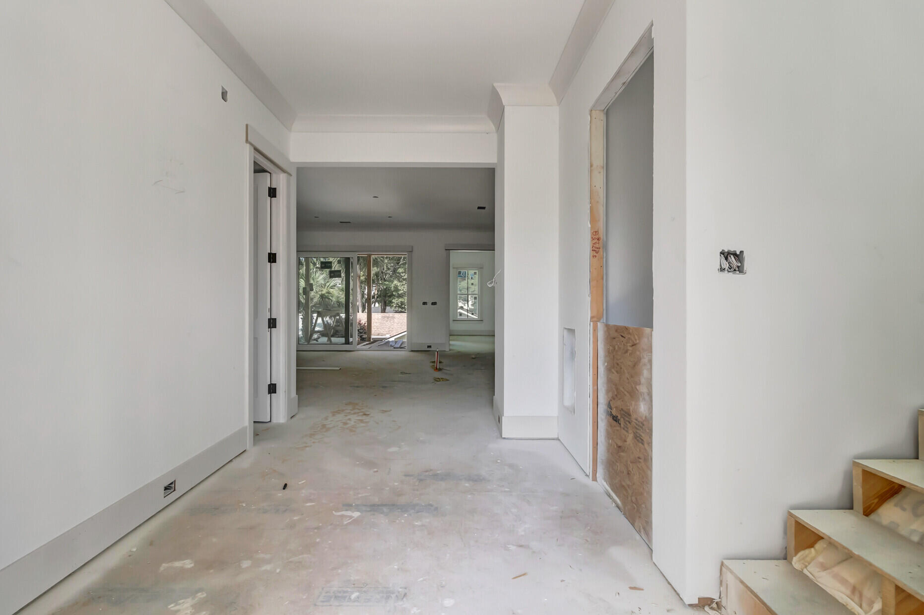 11 25th Avenue