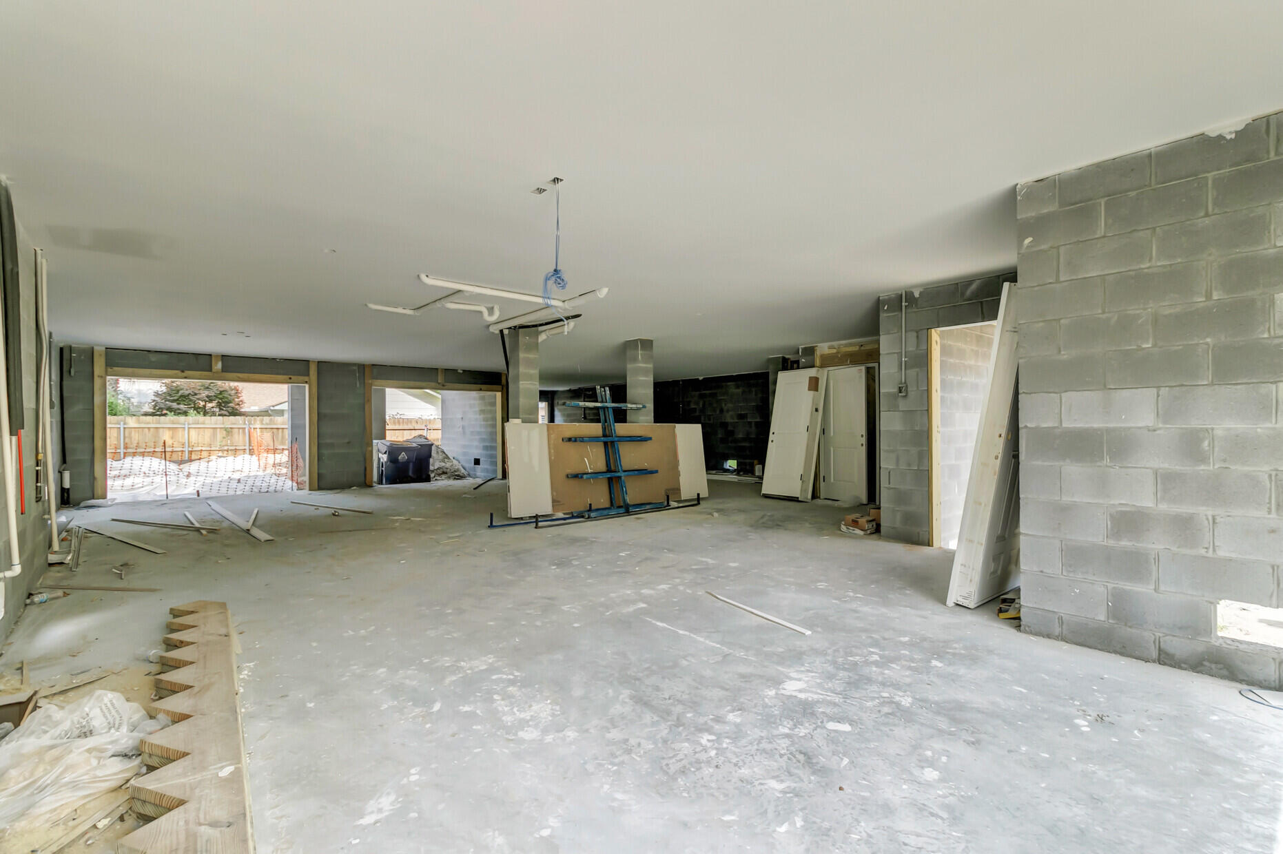 11 25th Avenue