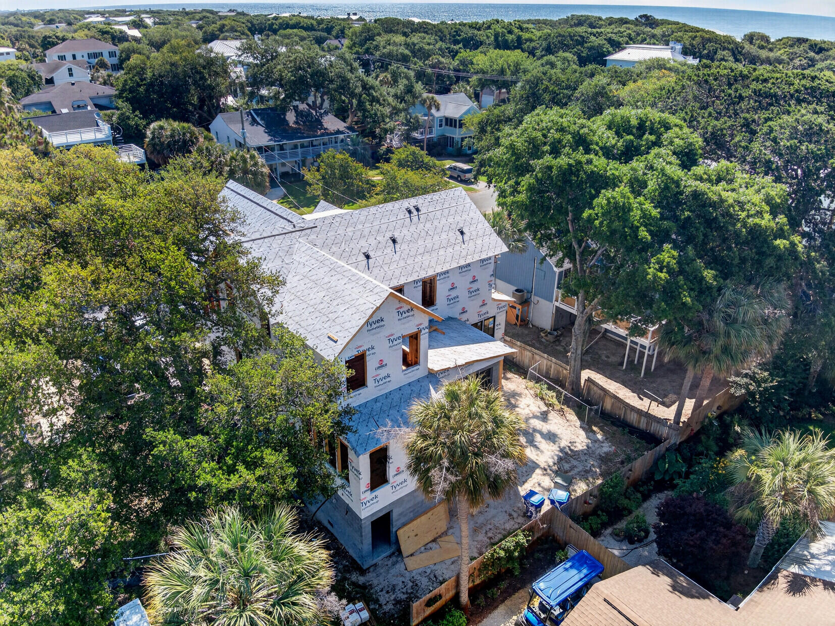11 25th Avenue