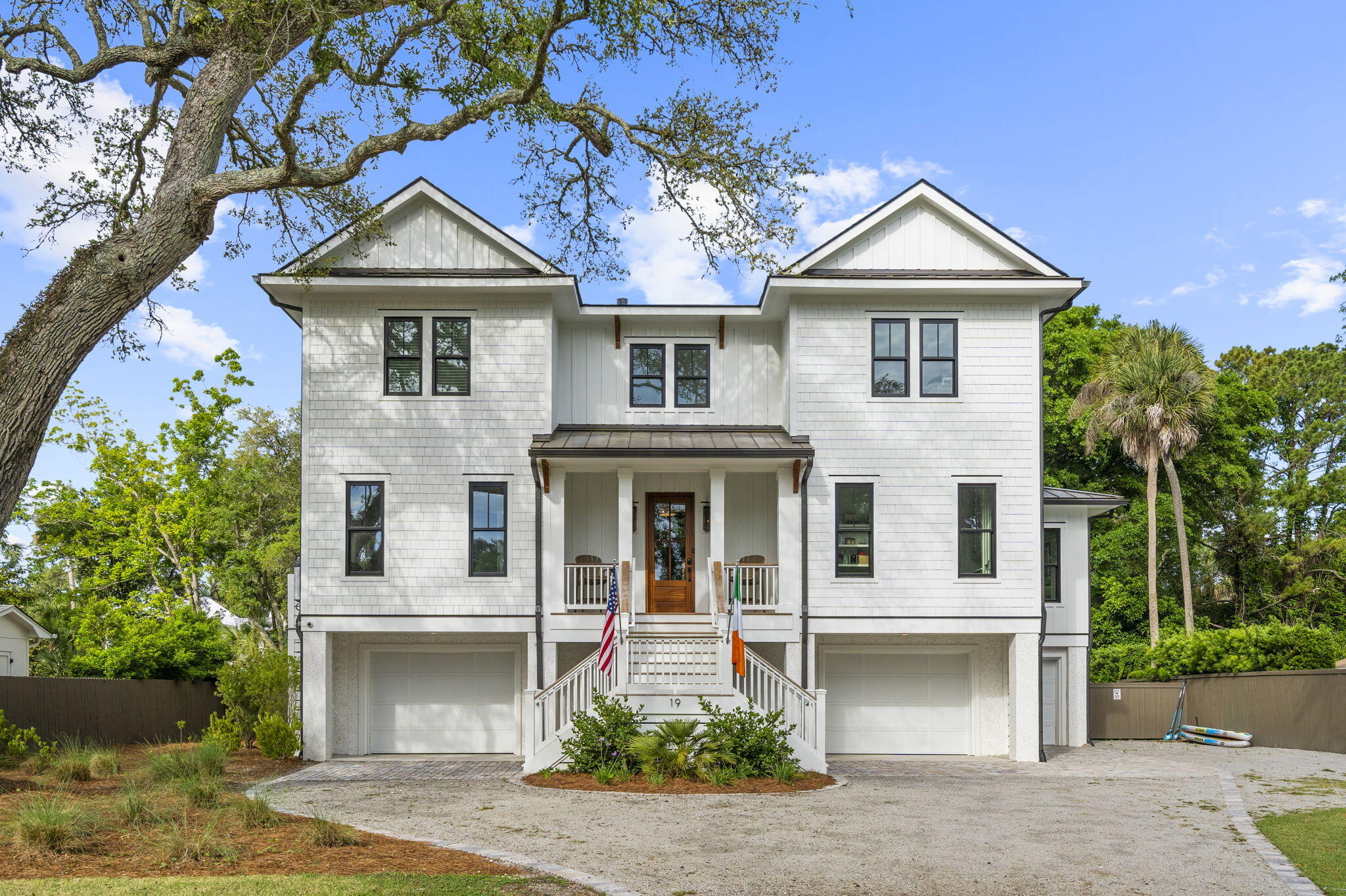 19 26th Avenue