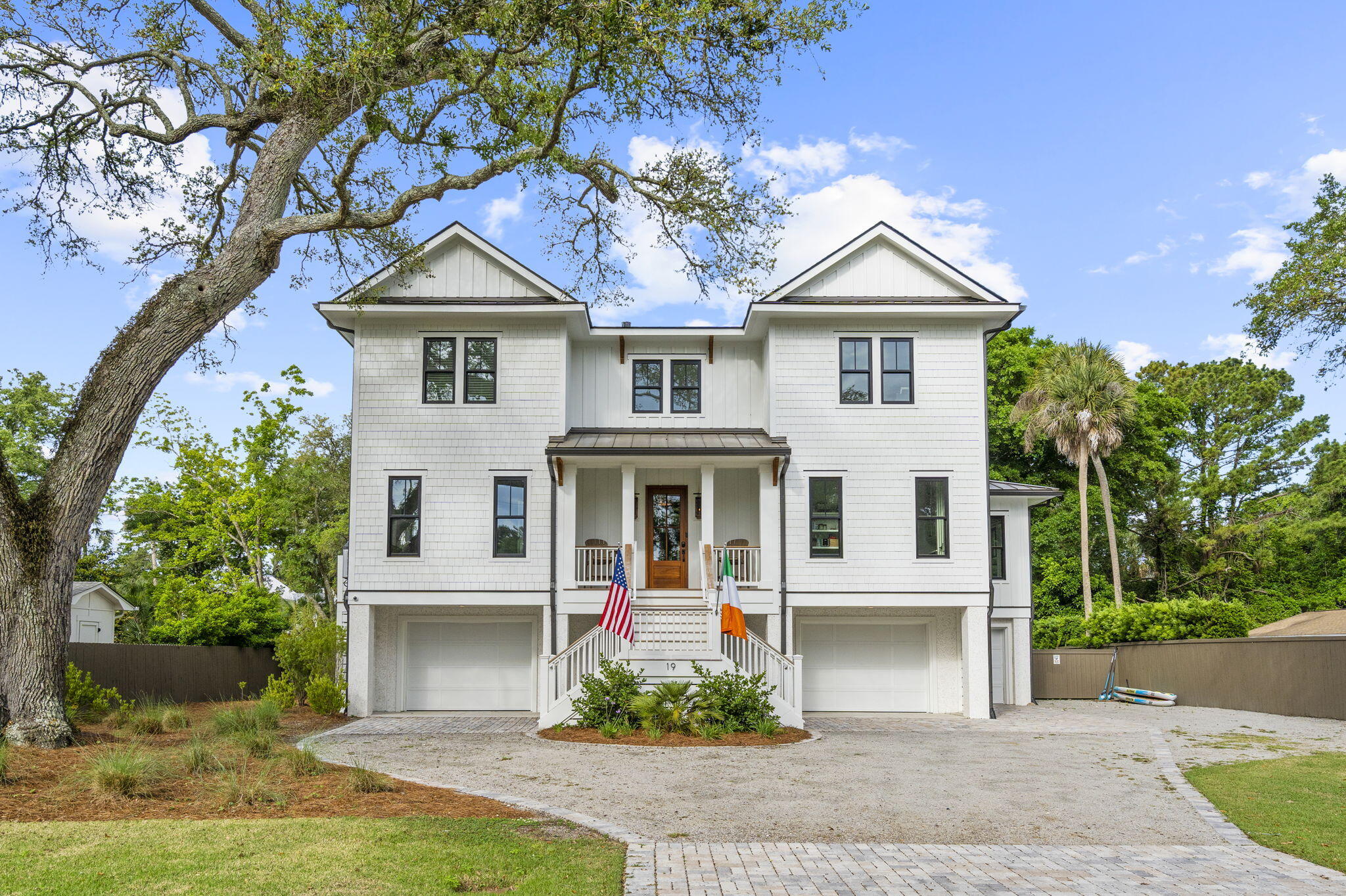 19 26th Avenue