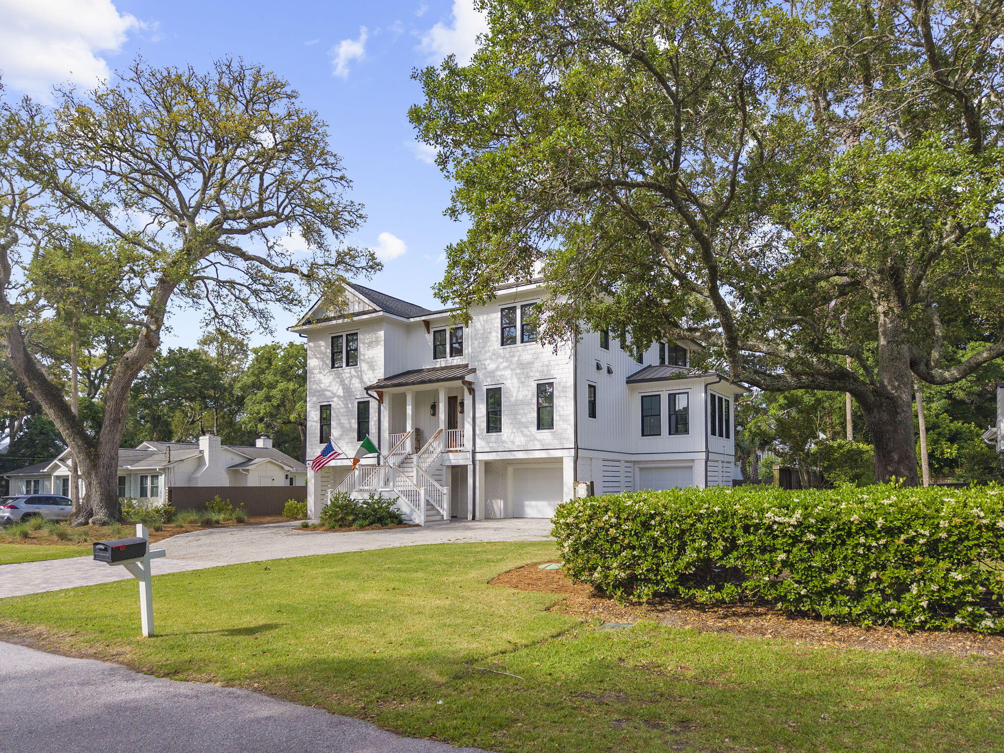 19 26th Avenue