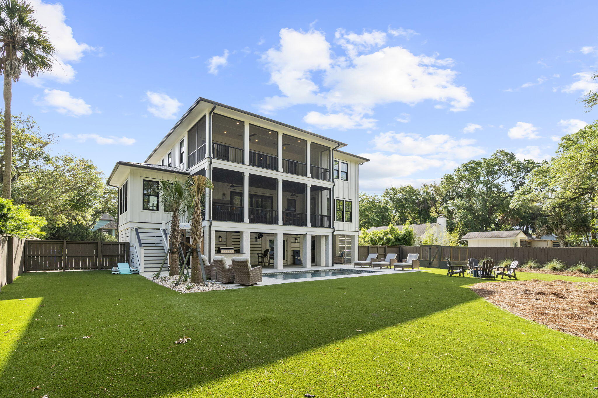 19 26th Avenue