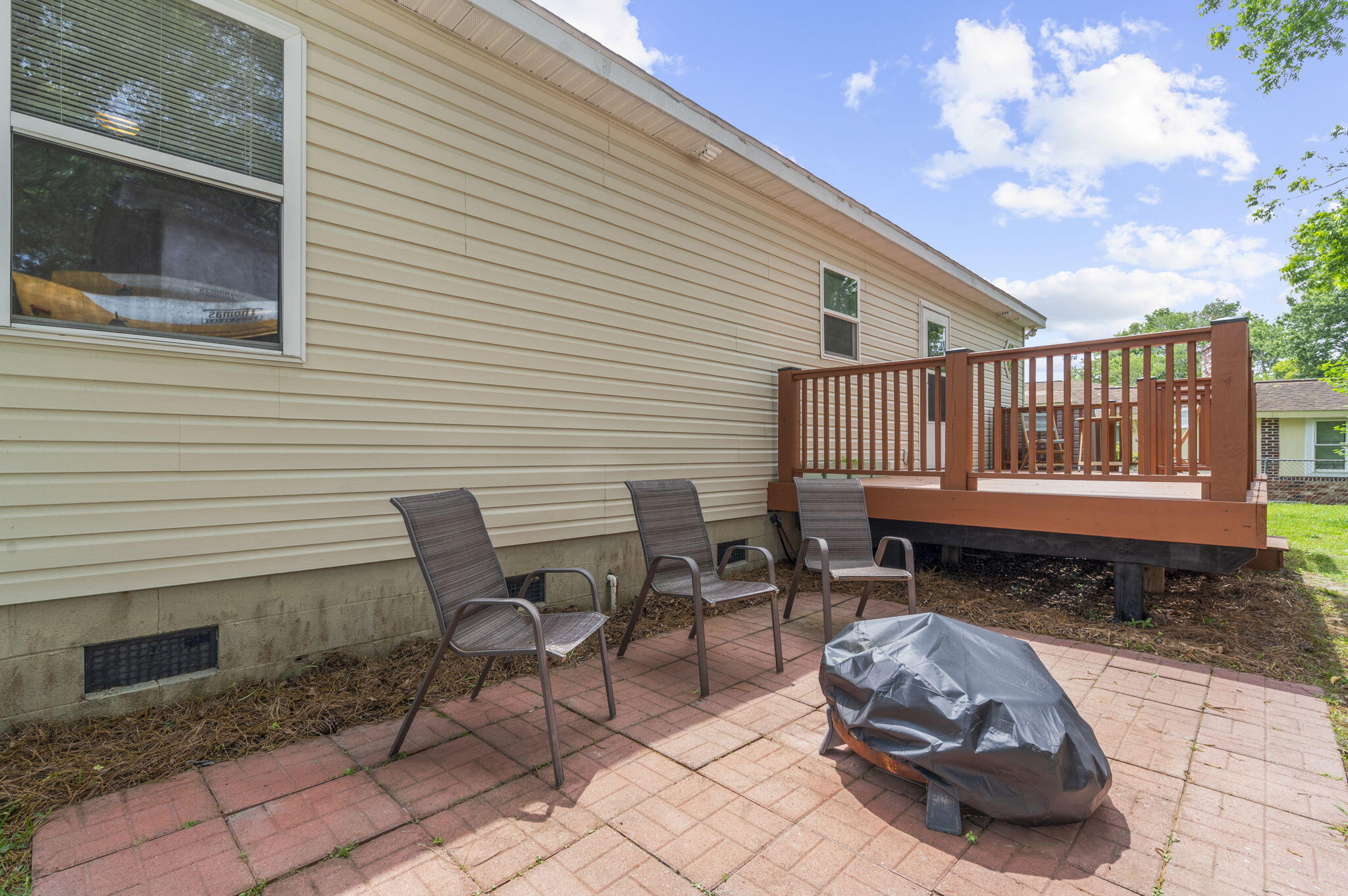 916 Hillsboro Drive