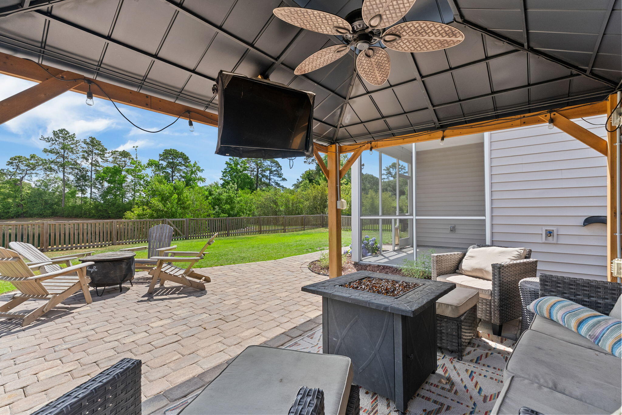 2736 Harmony Lake Drive