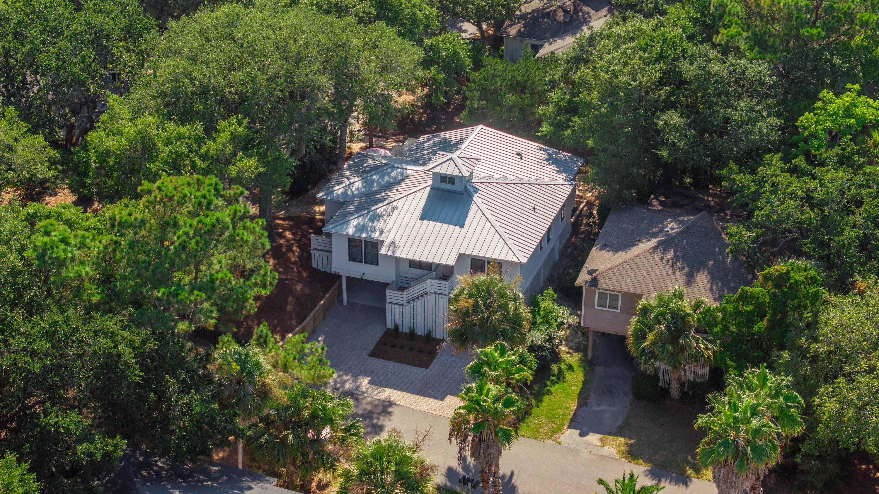 19 Sandcrab Court