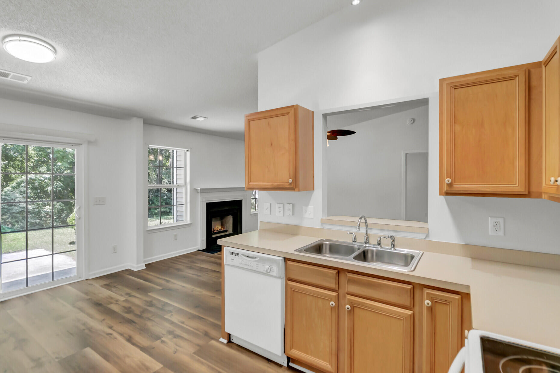 295 Dunning Road