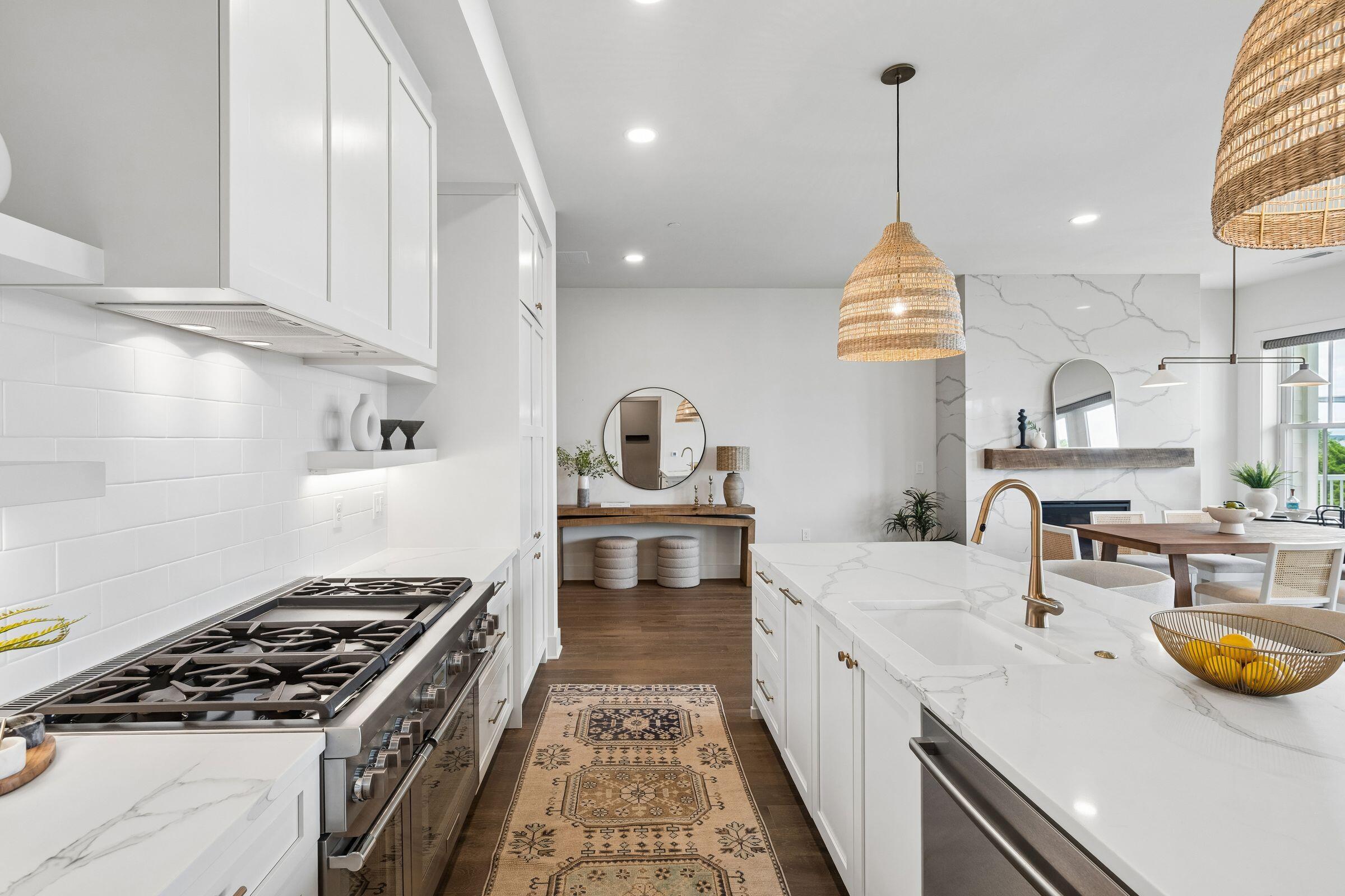 600 Waterman Street Unit 732