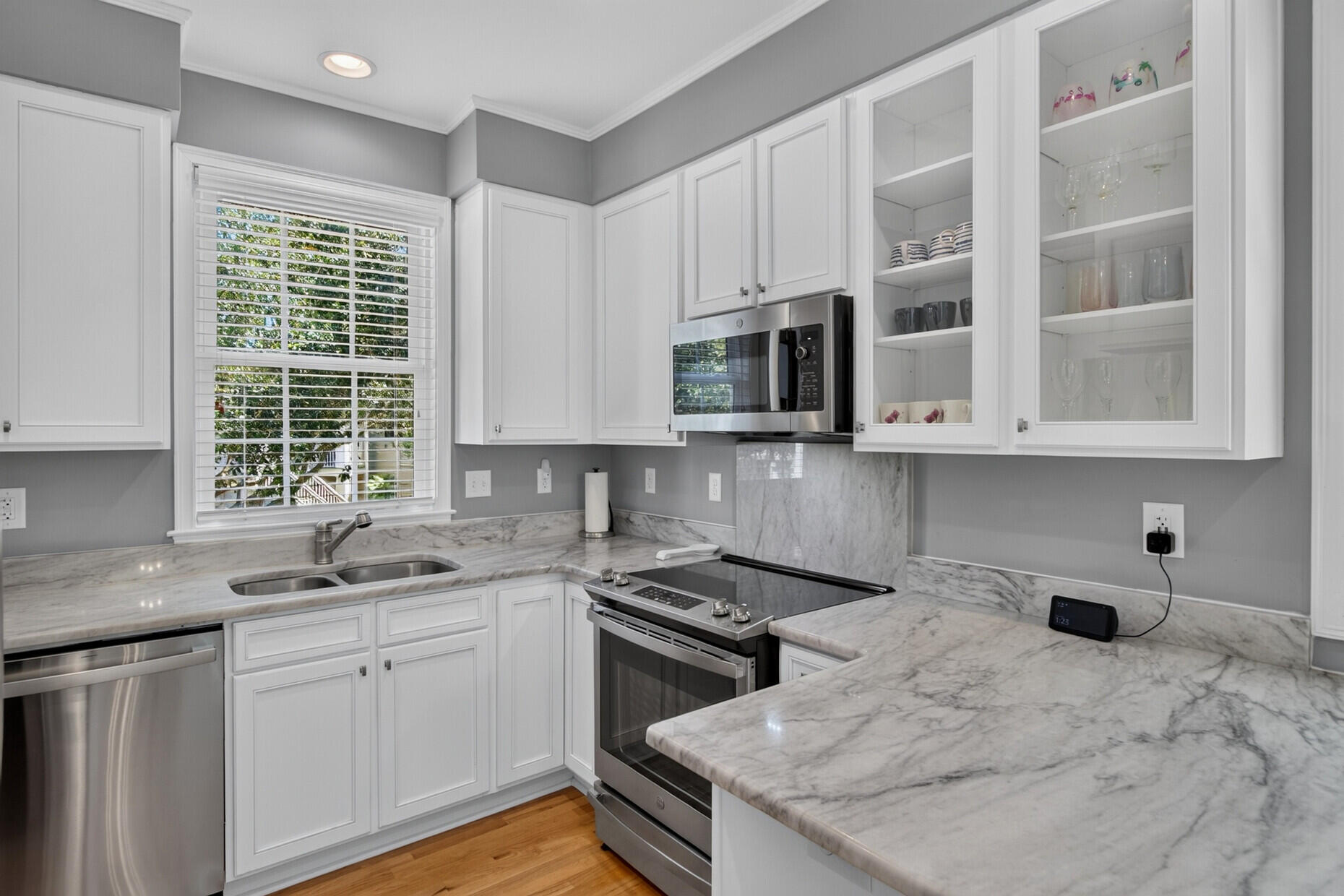 1560 Sea Palms Crescent